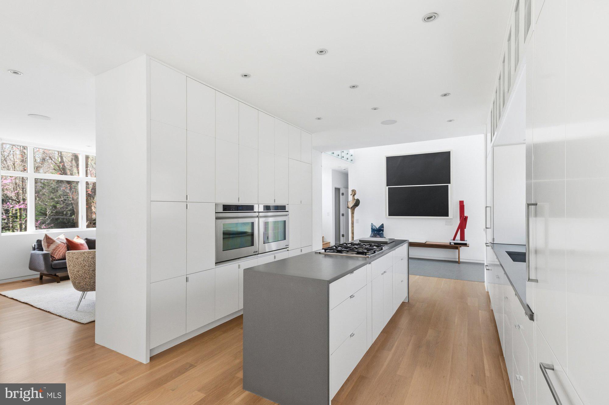 SIMPSON AND MAYS - Residential