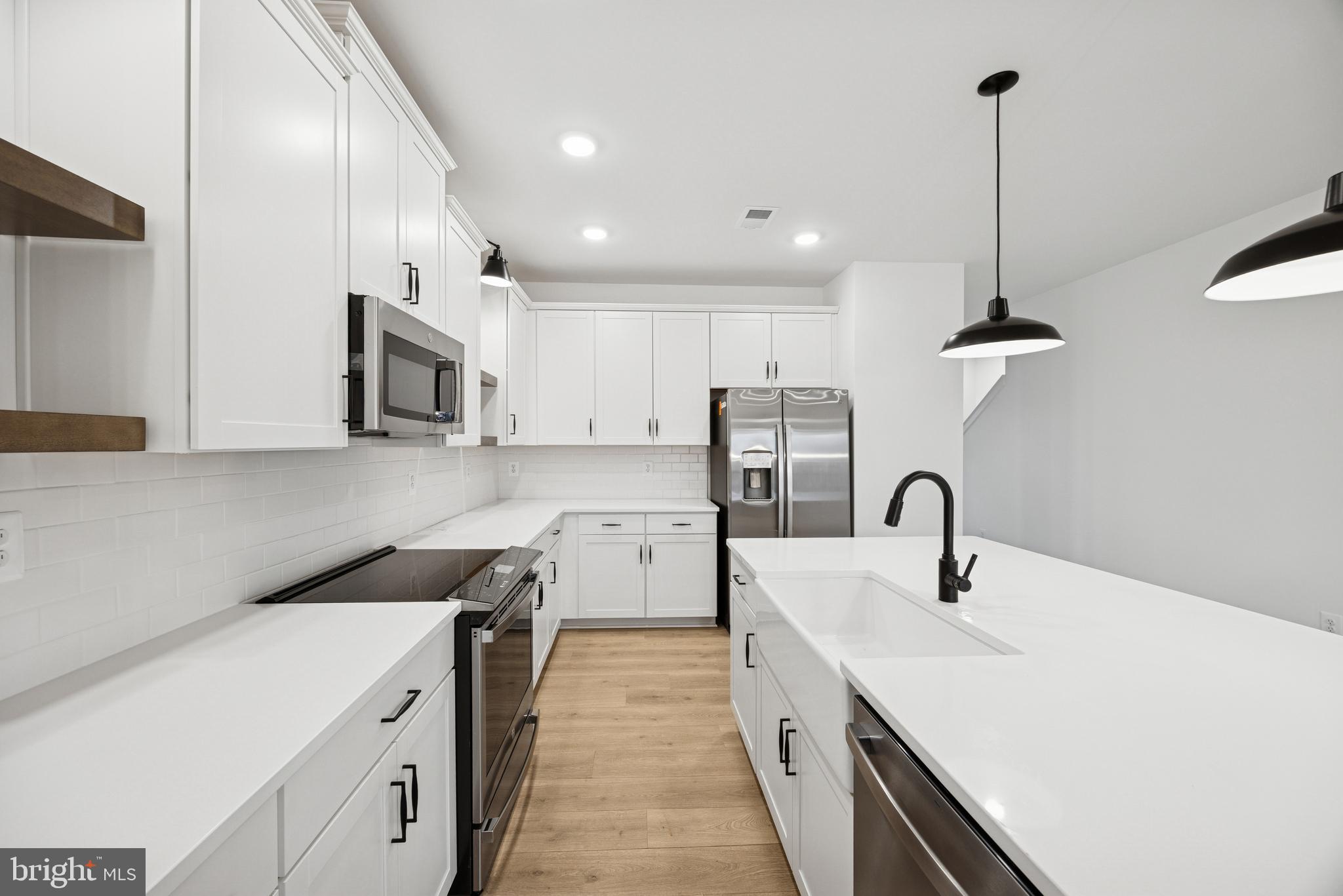 HUNTWELL WEST - Residential