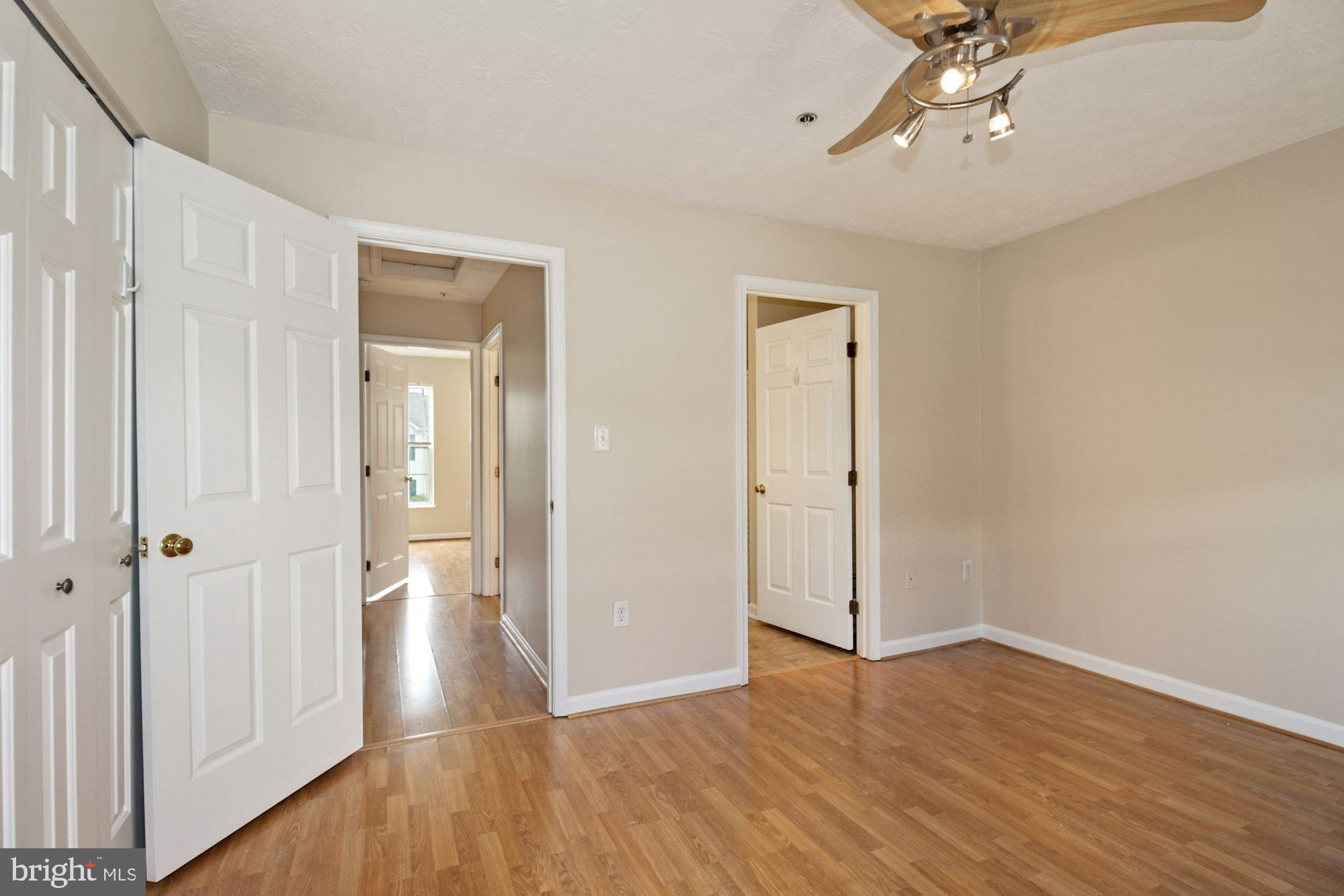 RUSSETT - Residential