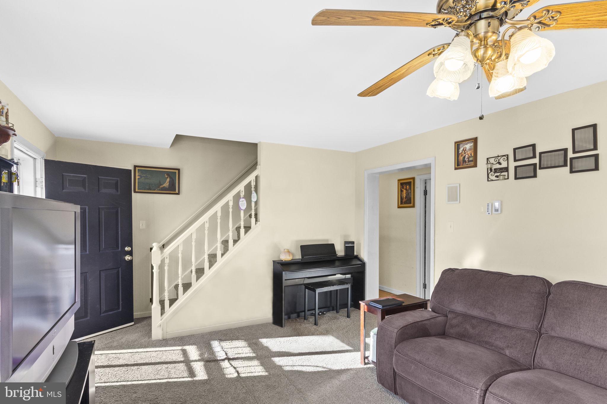 VALLEY VIEW ESTATES - CARBON - Residential