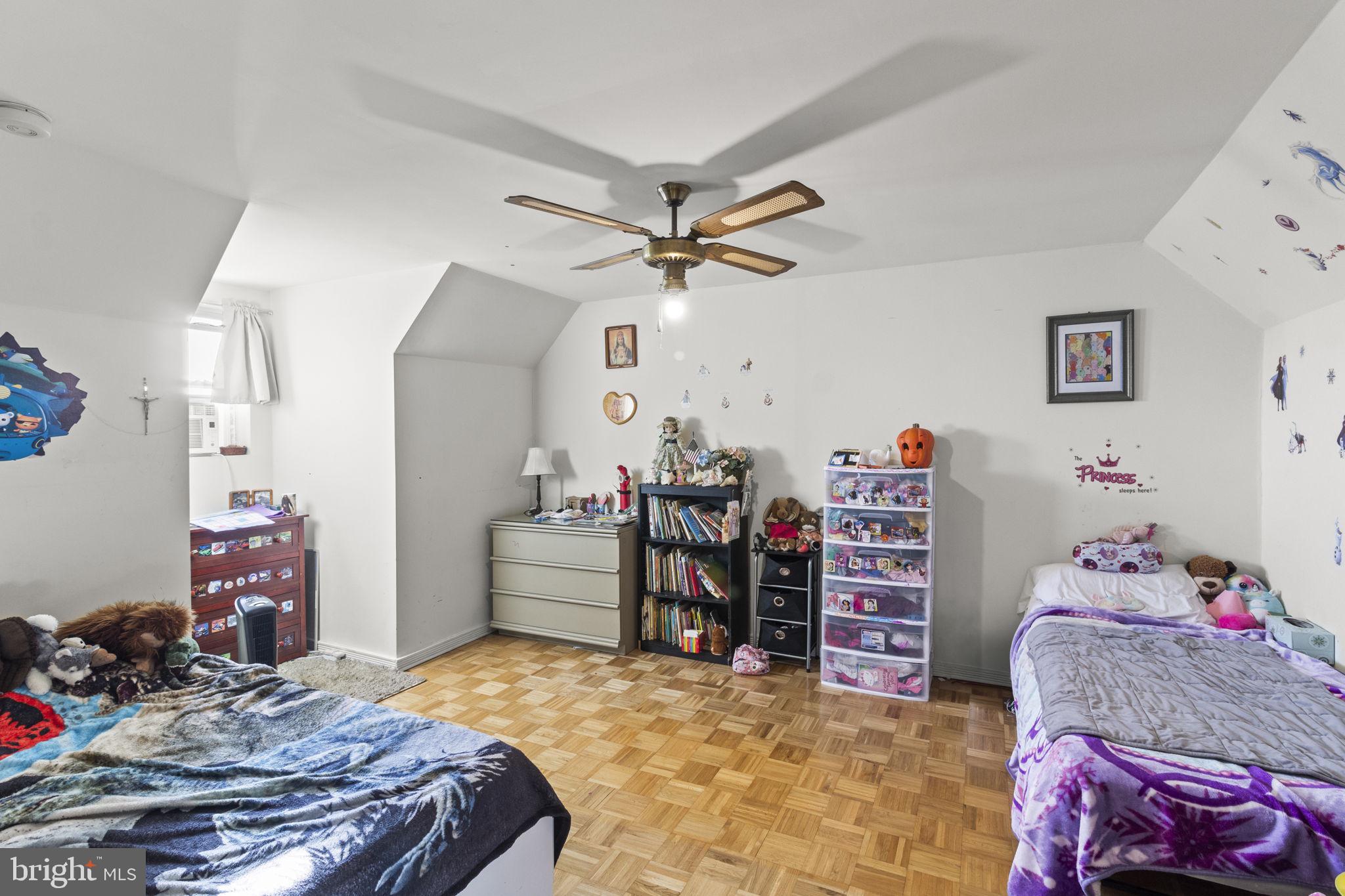 VALLEY VIEW ESTATES - CARBON - Residential