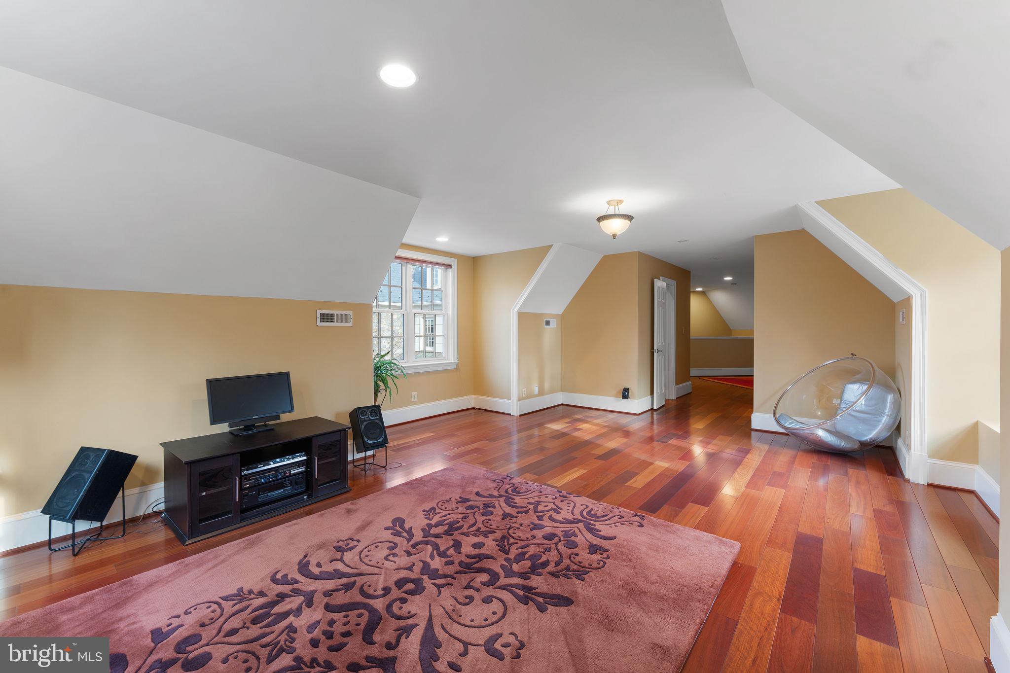 SPRINGVALE - Residential Lease