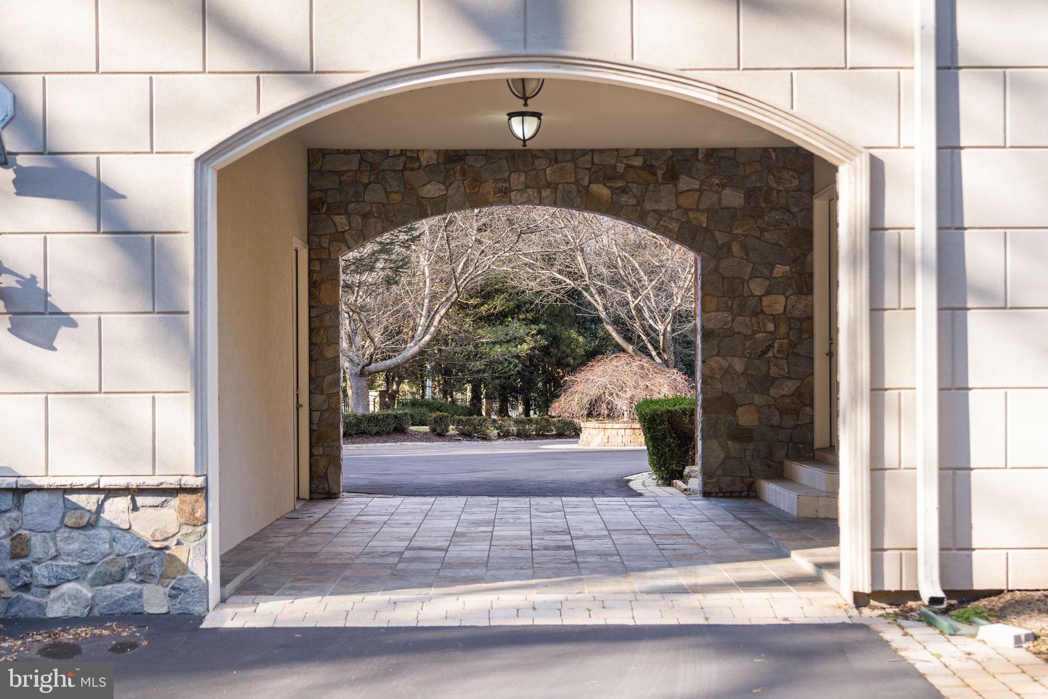 SPRINGVALE - Residential Lease