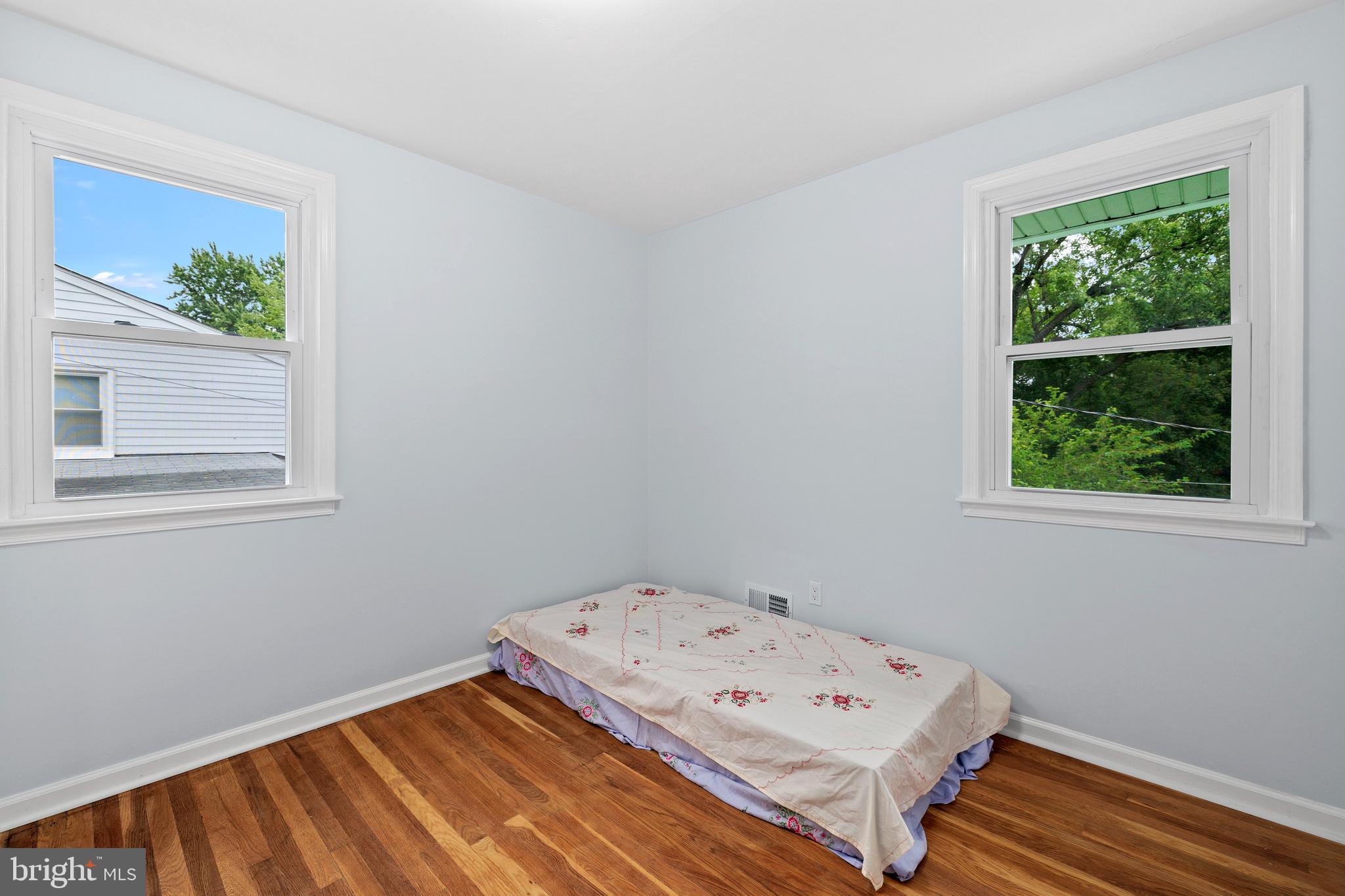 ORCHARD HILLS - Residential