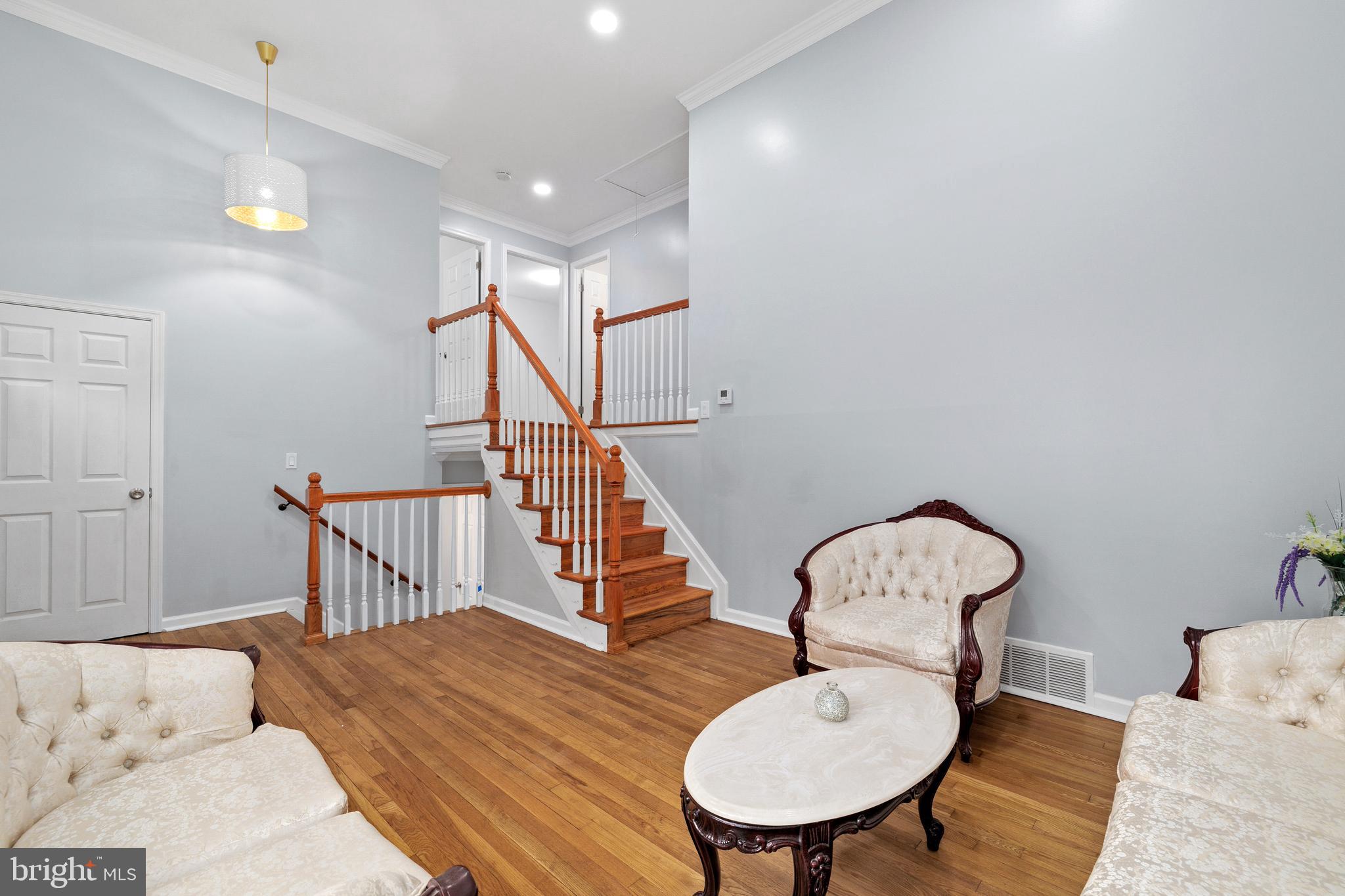 ORCHARD HILLS - Residential