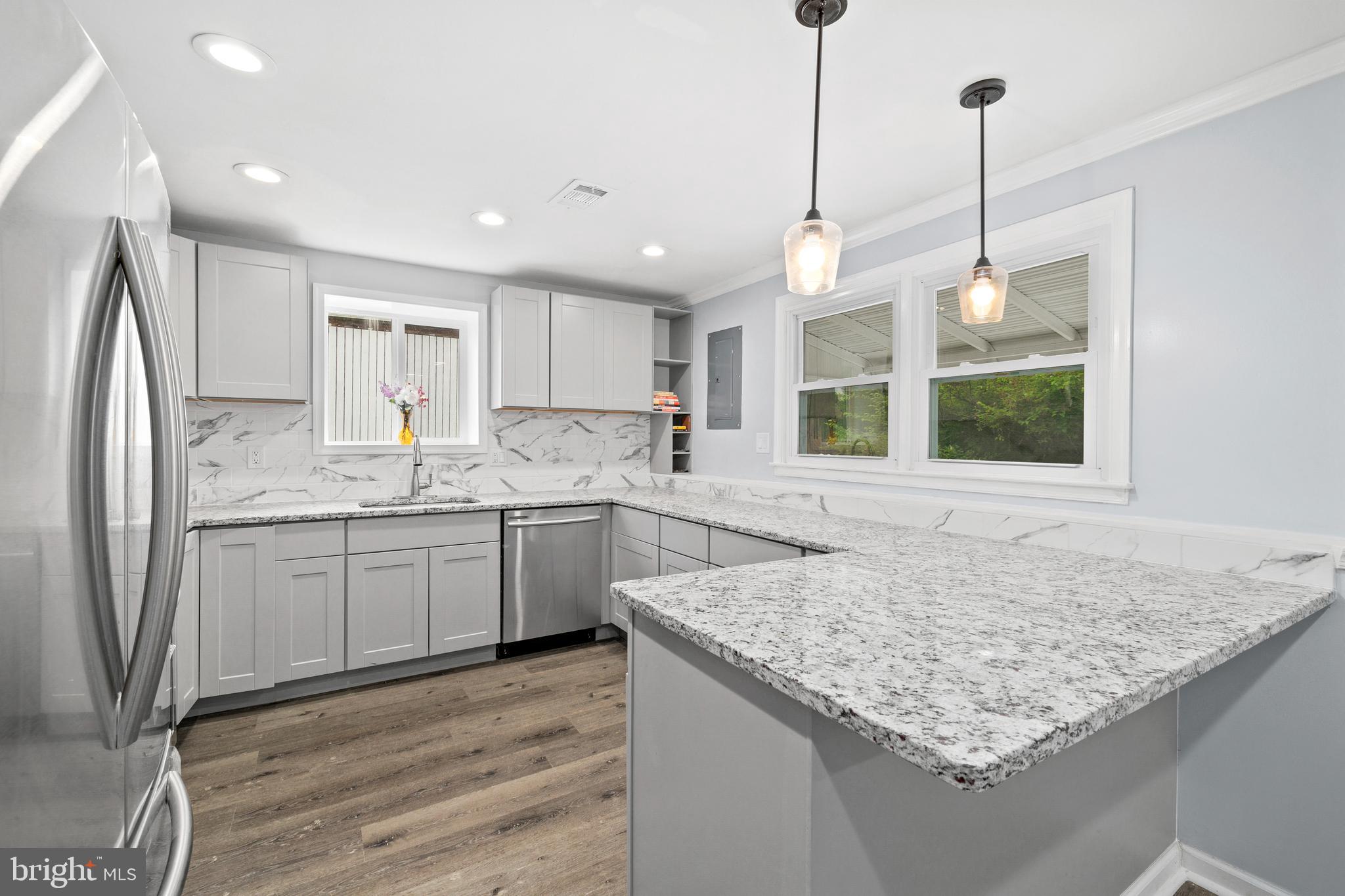 ORCHARD HILLS - Residential