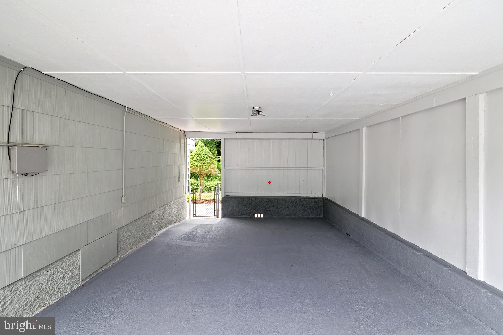 ORCHARD HILLS - Residential