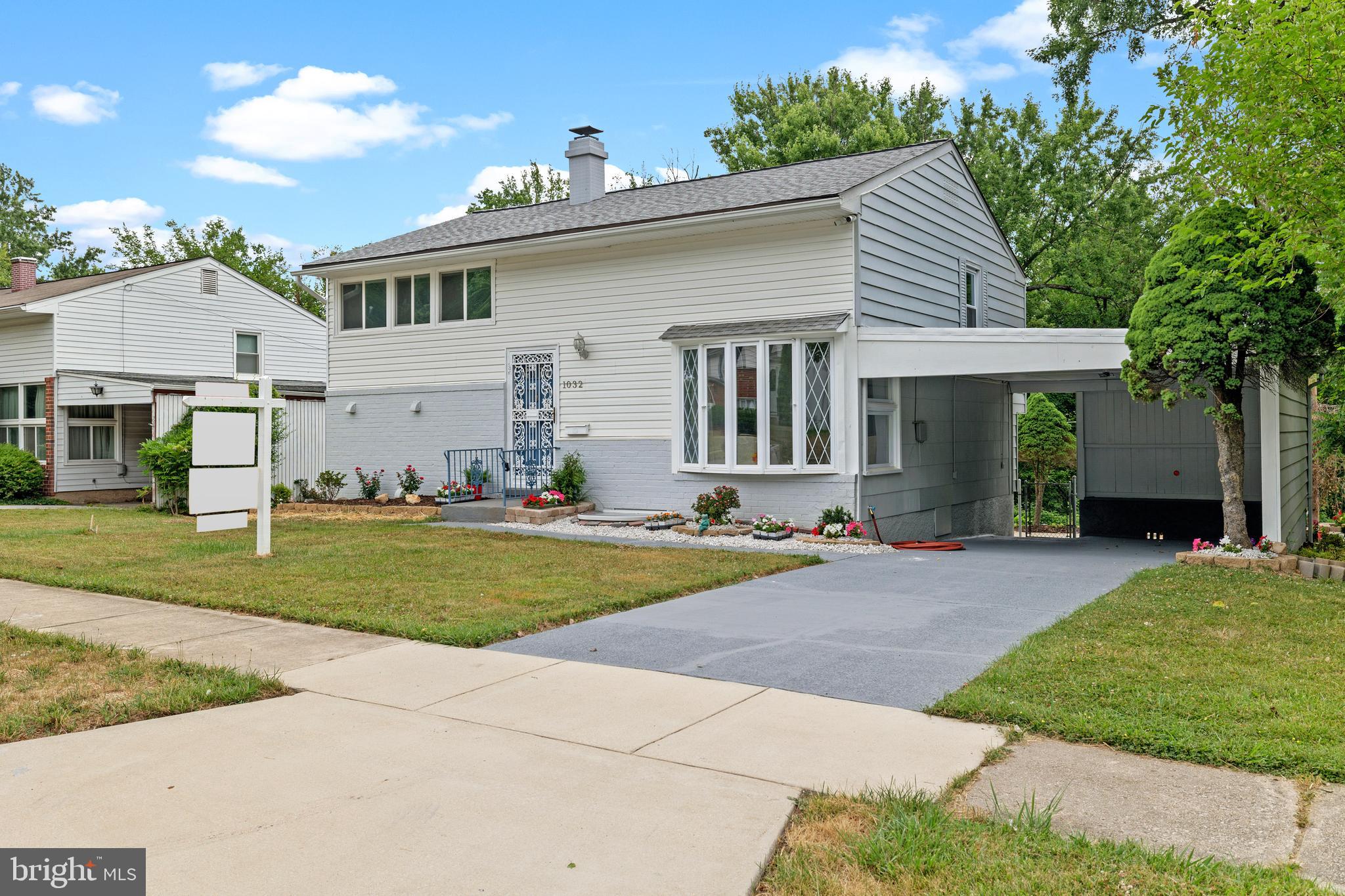 ORCHARD HILLS - Residential