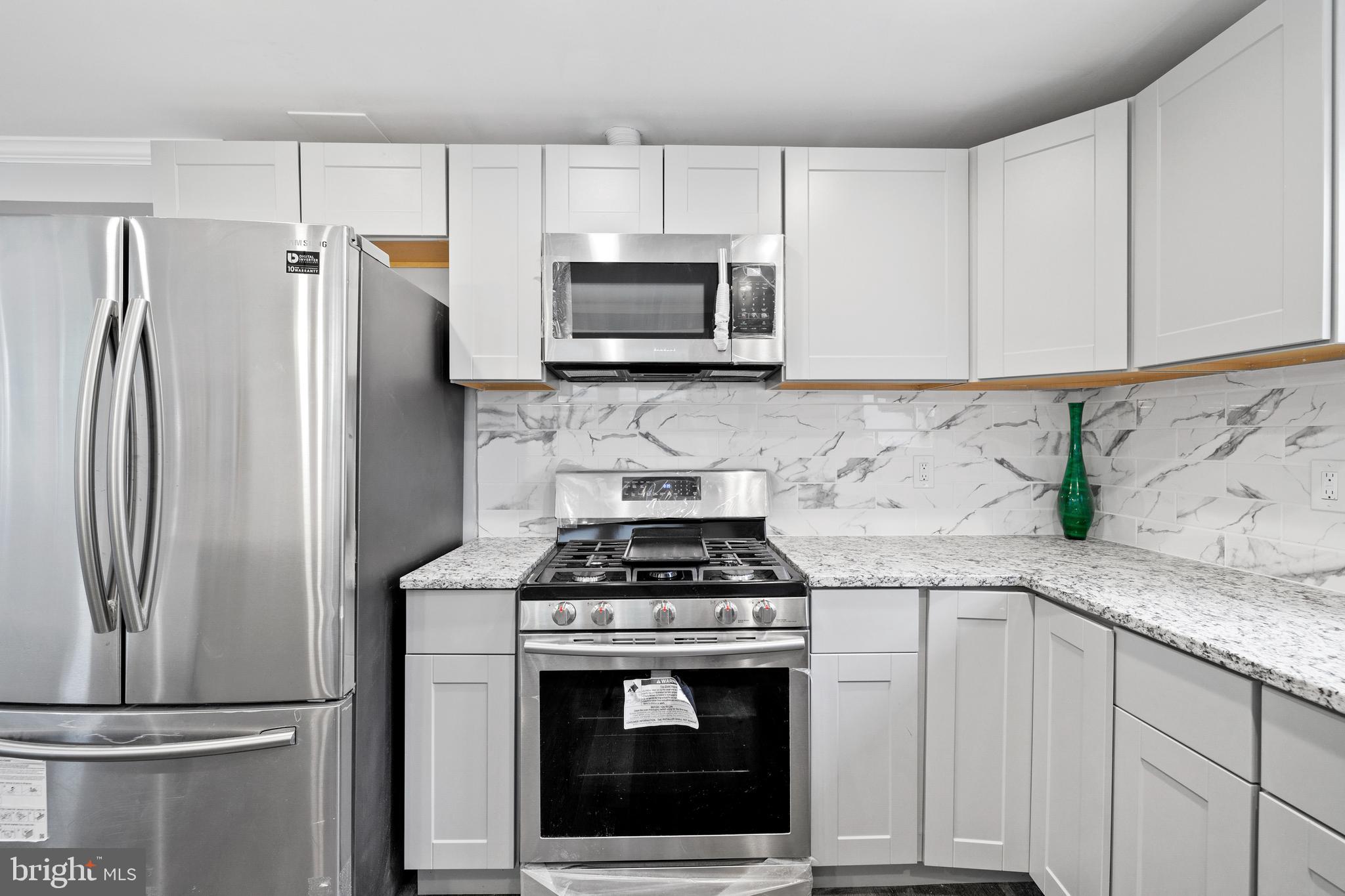 ORCHARD HILLS - Residential