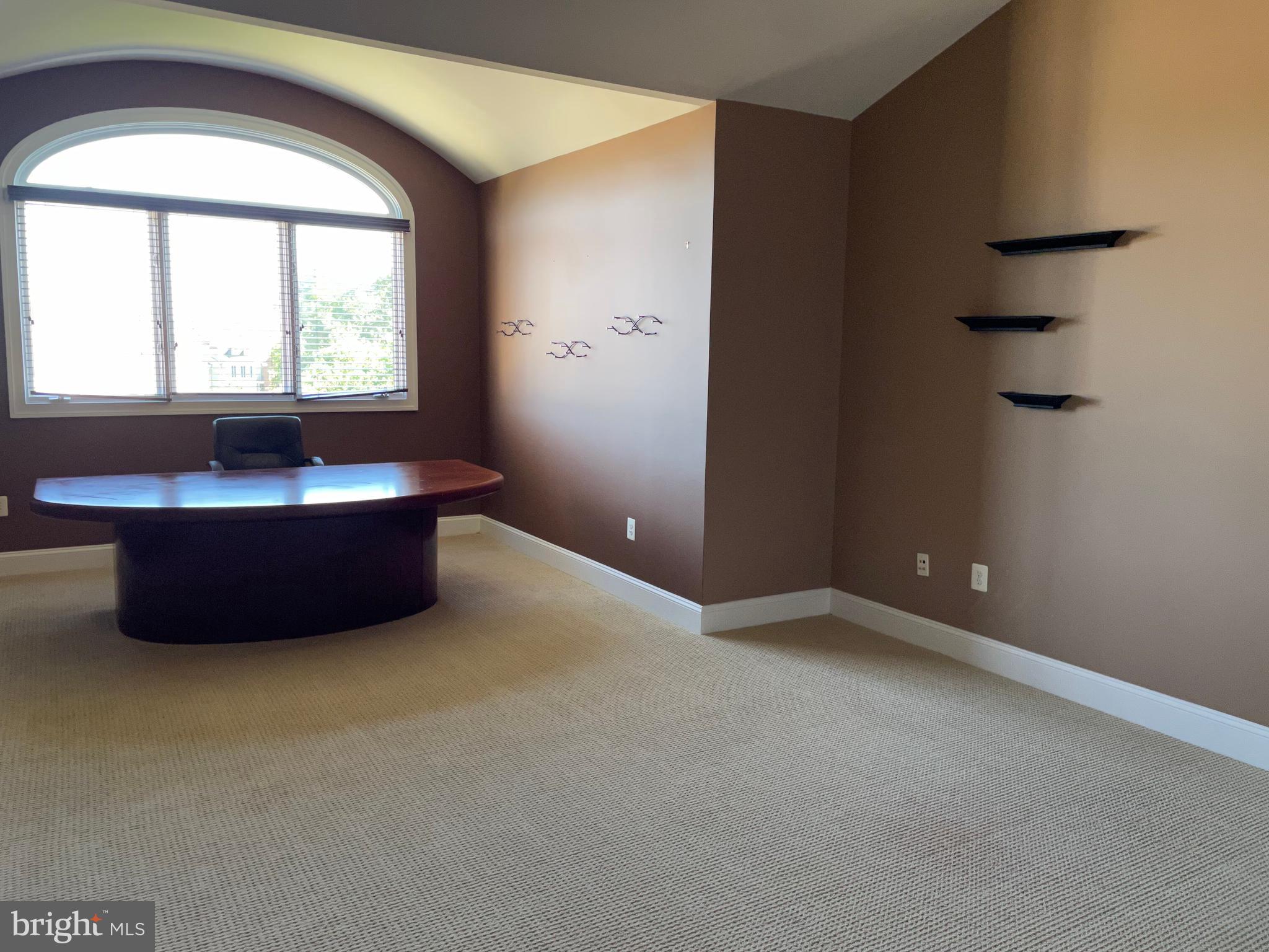 RIVER CREEK - Residential Lease