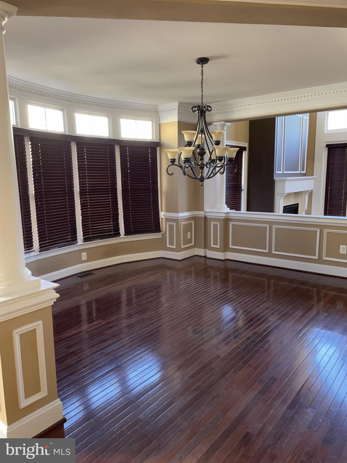 RIVER CREEK - Residential Lease