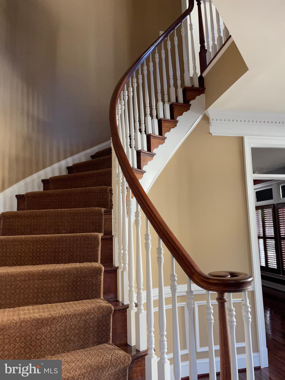 RIVER CREEK - Residential Lease