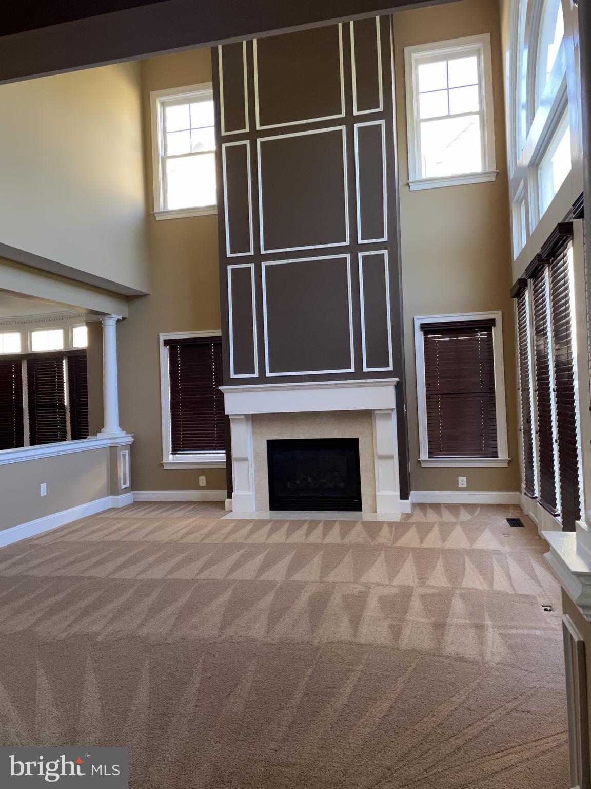 RIVER CREEK - Residential Lease