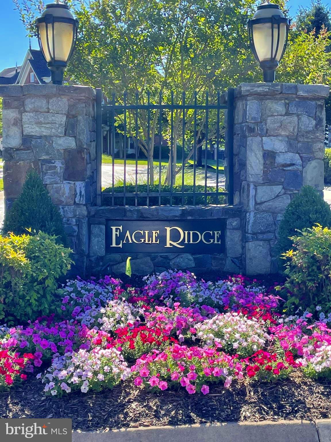 RIVER CREEK - Residential Lease