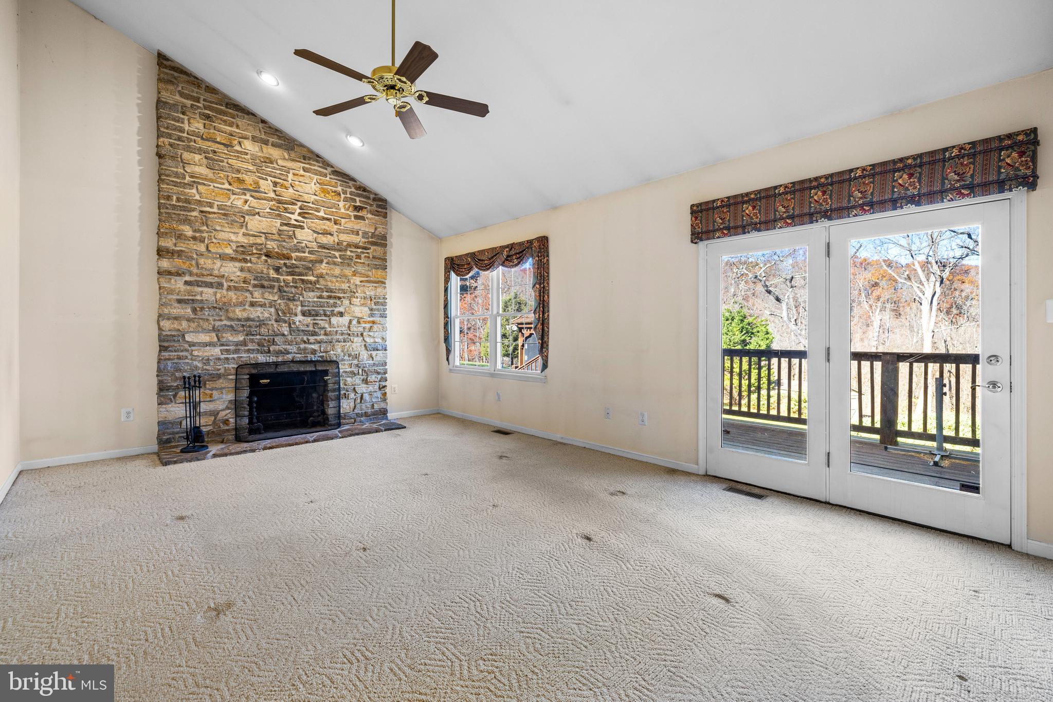 CAMERON MILL - Residential