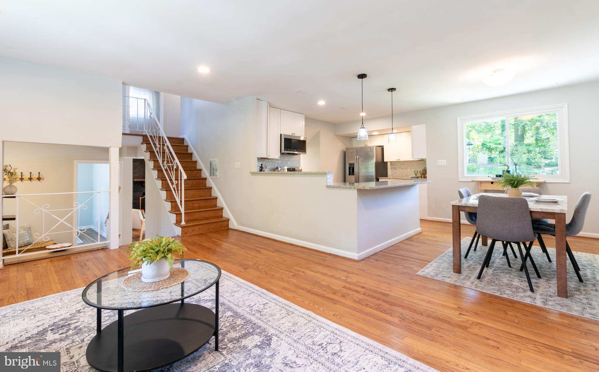 BOXWOOD VILLAGE - Residential