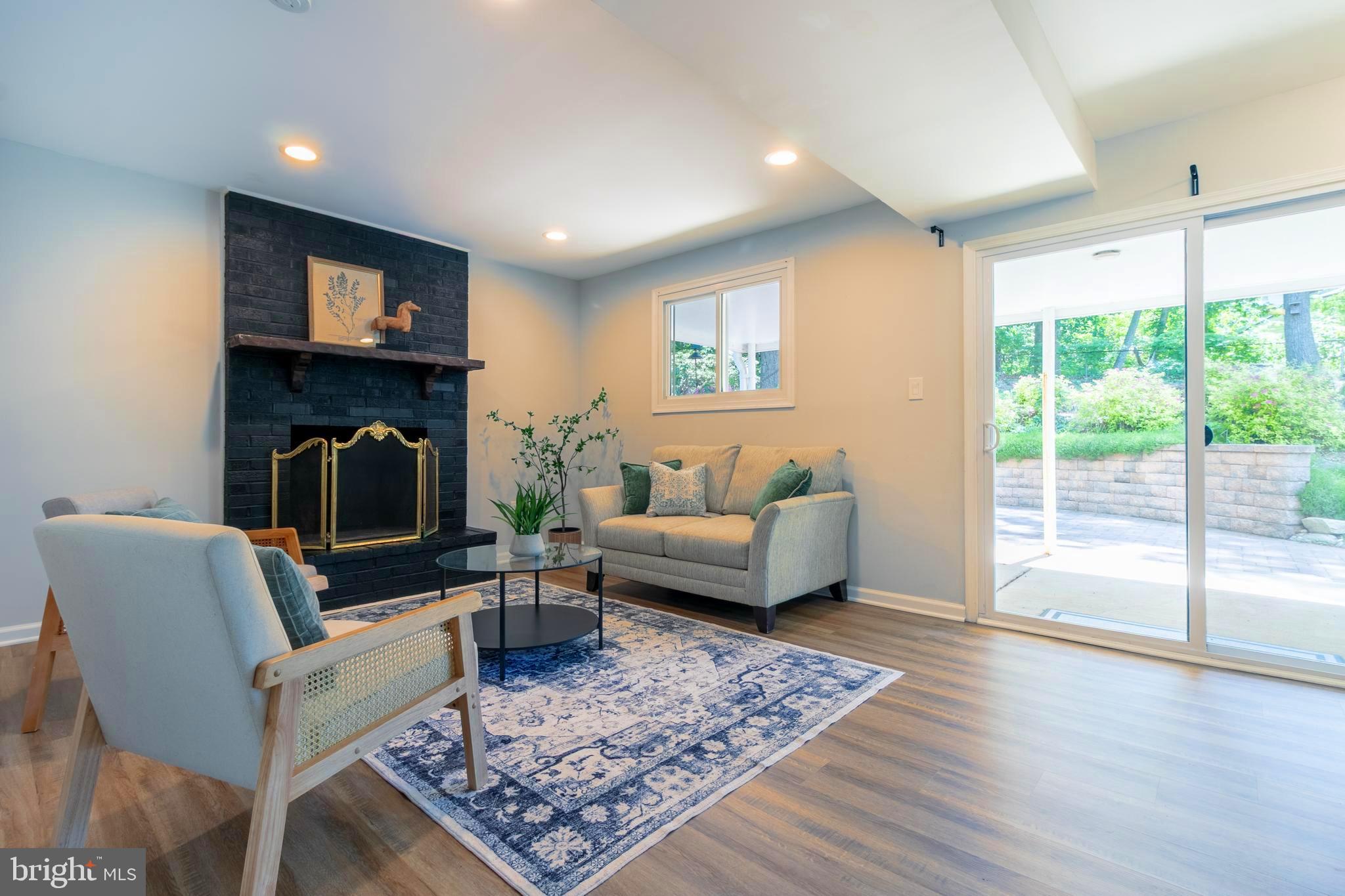 BOXWOOD VILLAGE - Residential