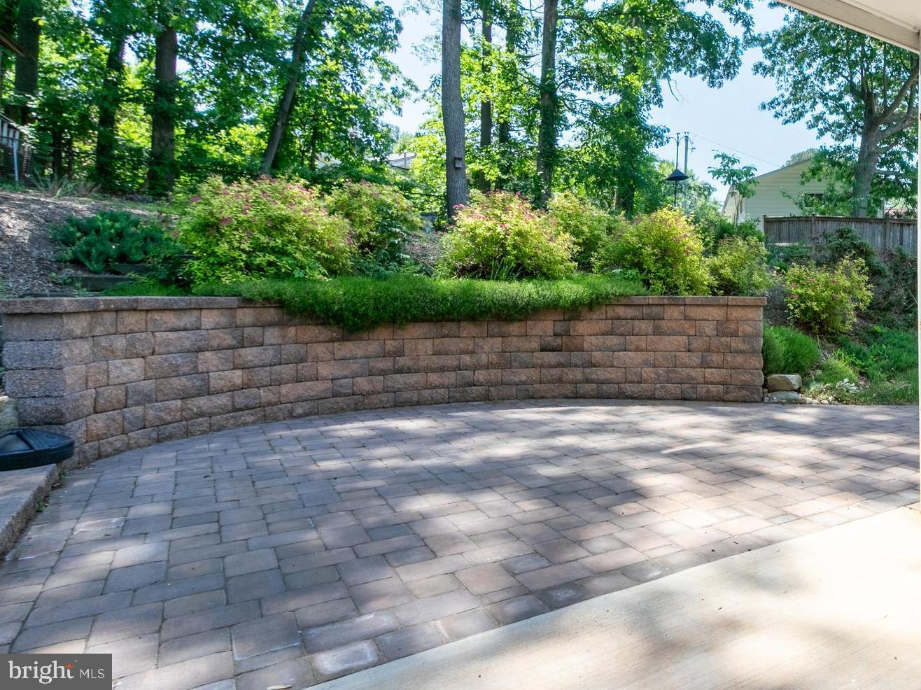 110 WHITE BIRCH COURT