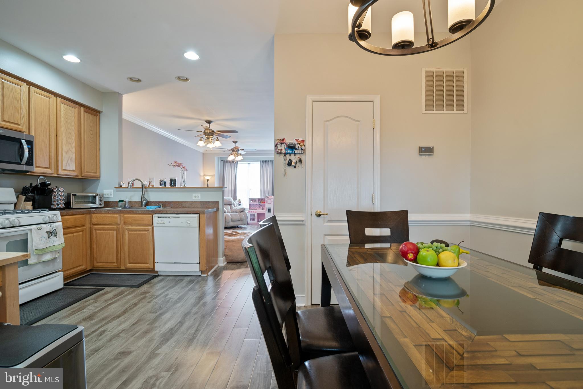 DALE CITY - Residential