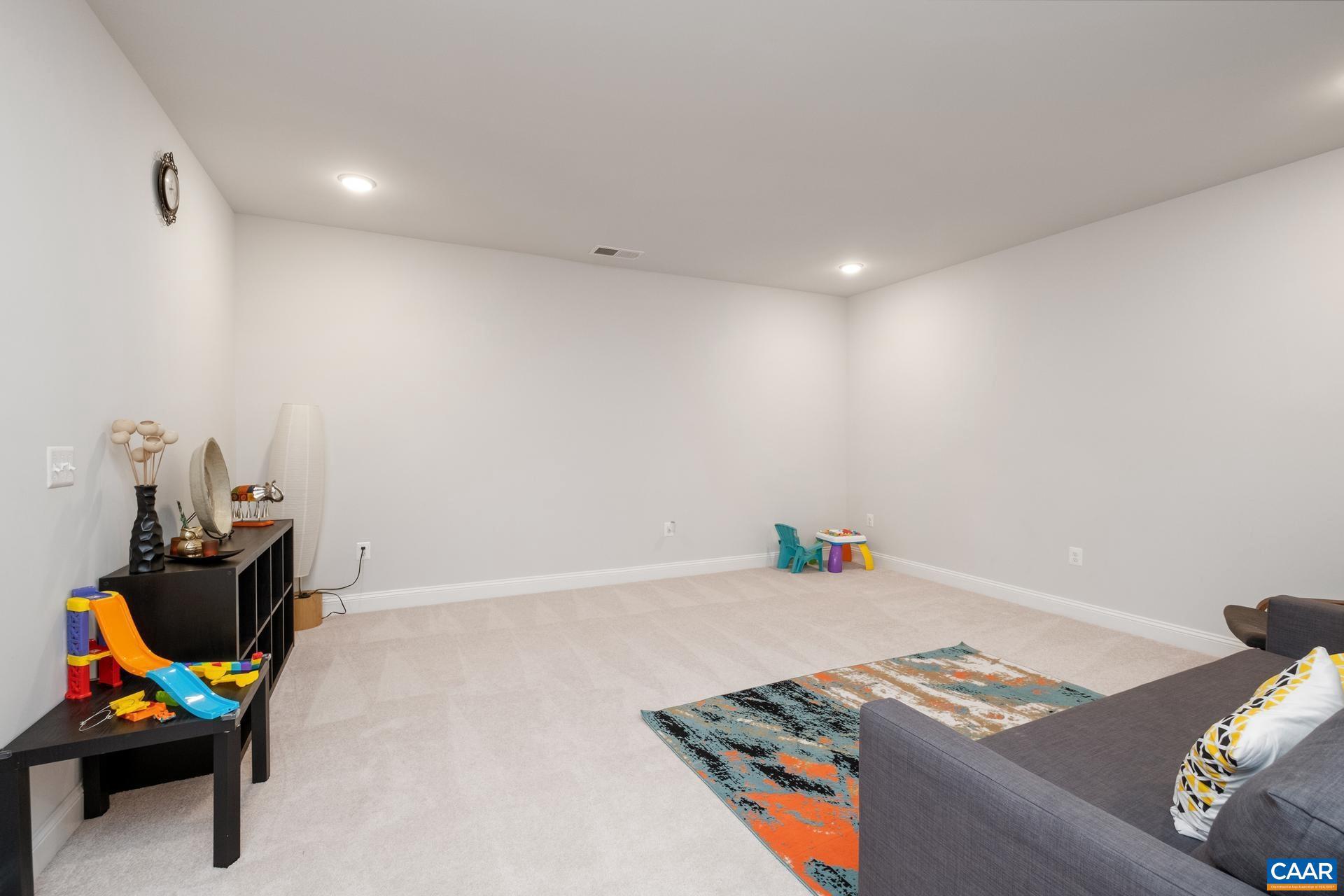 AVINITY - Residential Lease