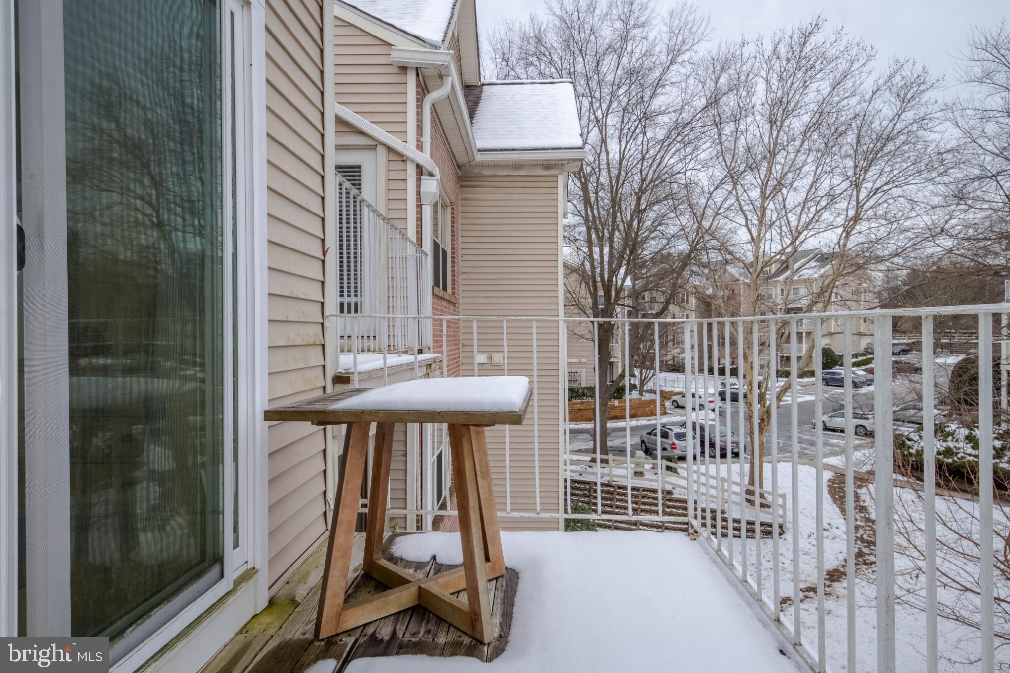 FALLS GABLE - Residential