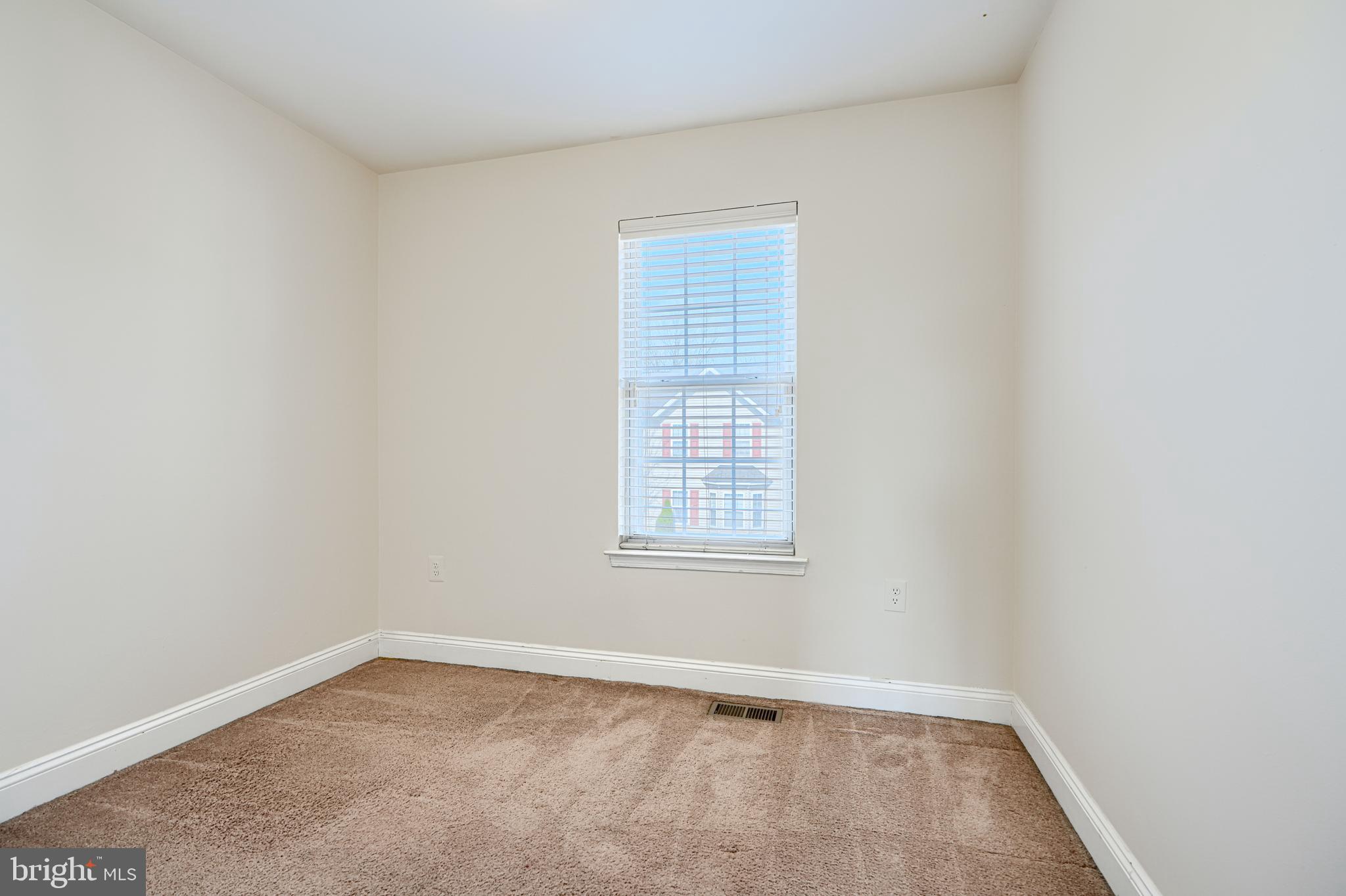 THOMPSON ESTATES - Residential