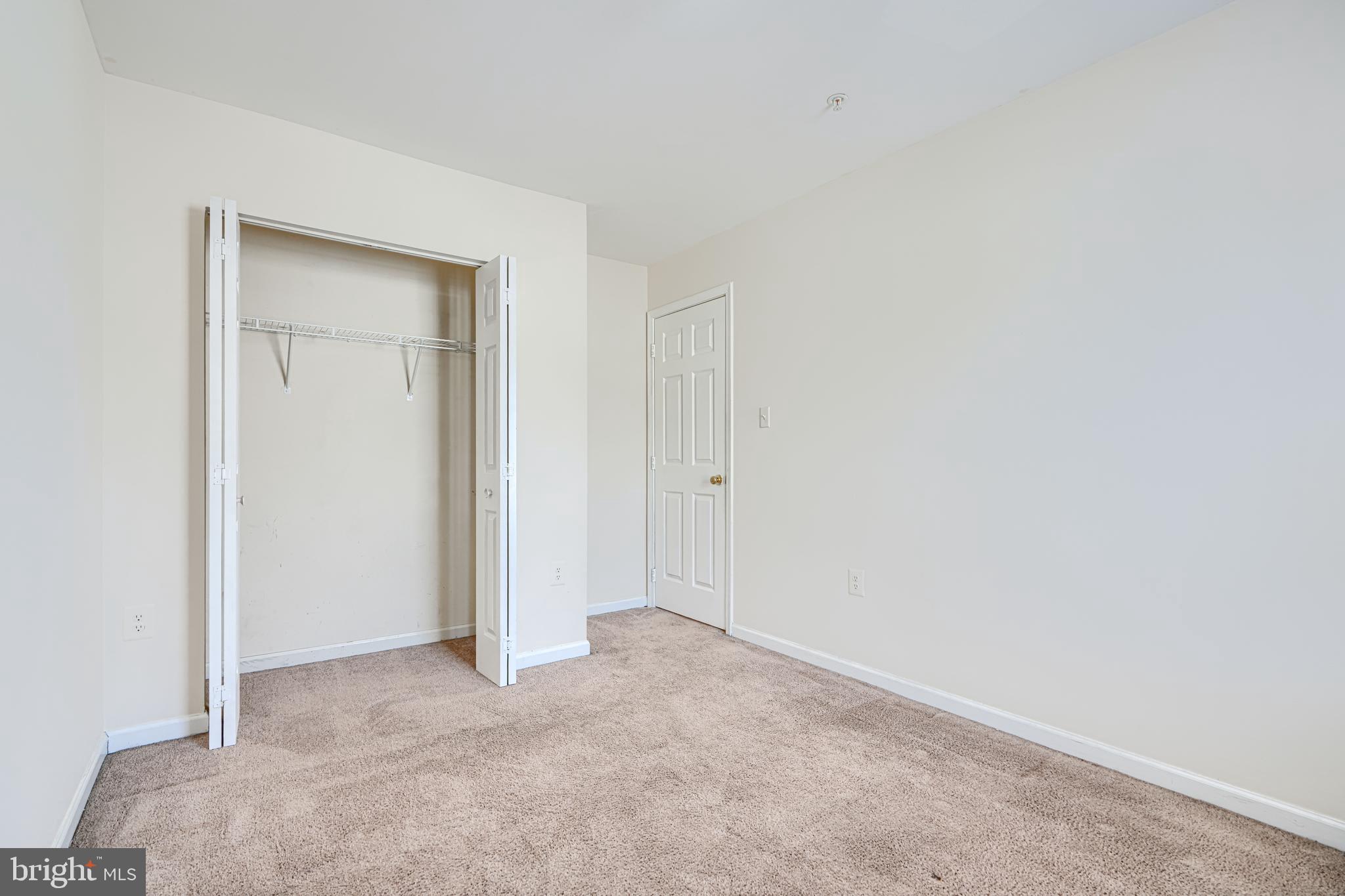 THOMPSON ESTATES - Residential