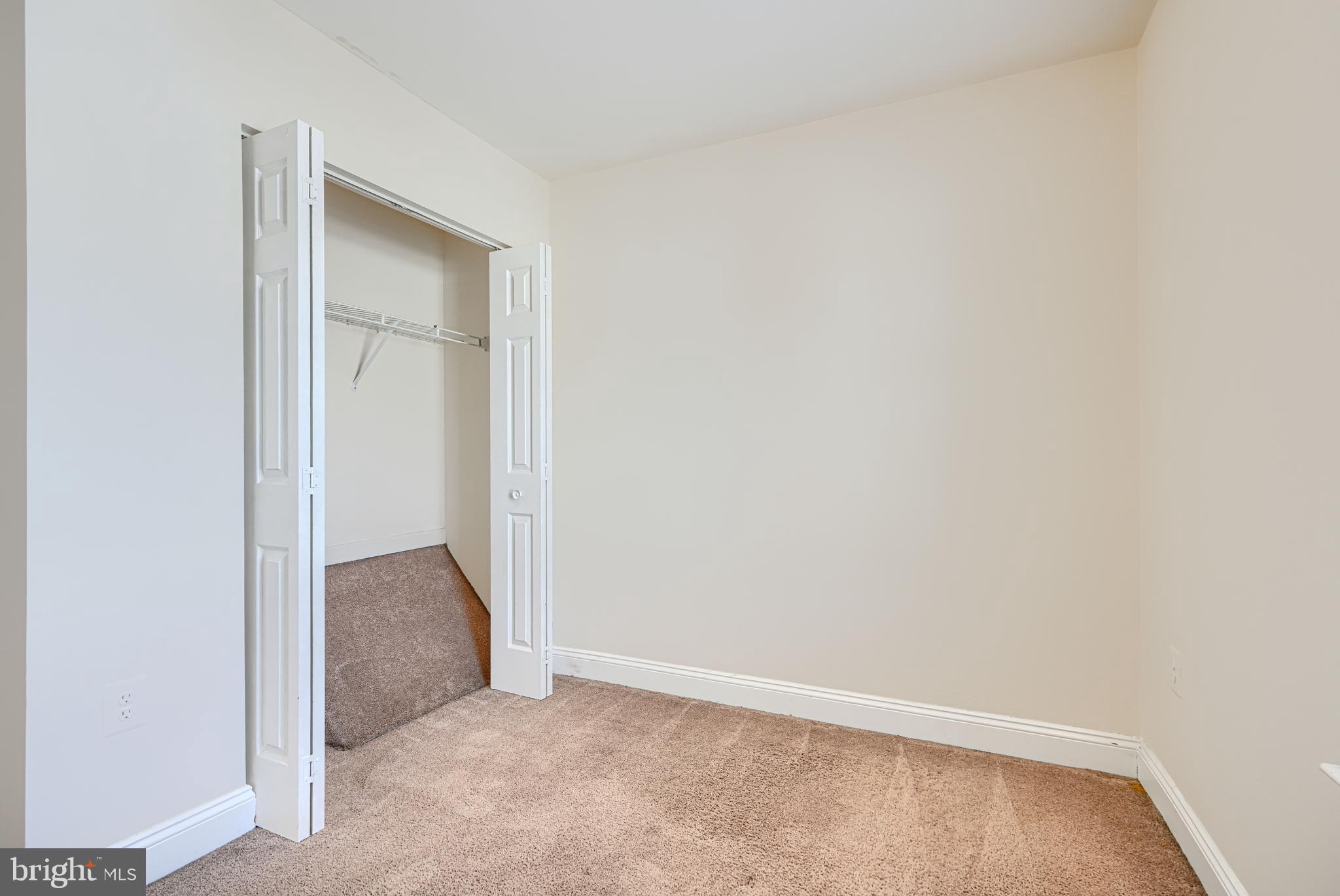 THOMPSON ESTATES - Residential