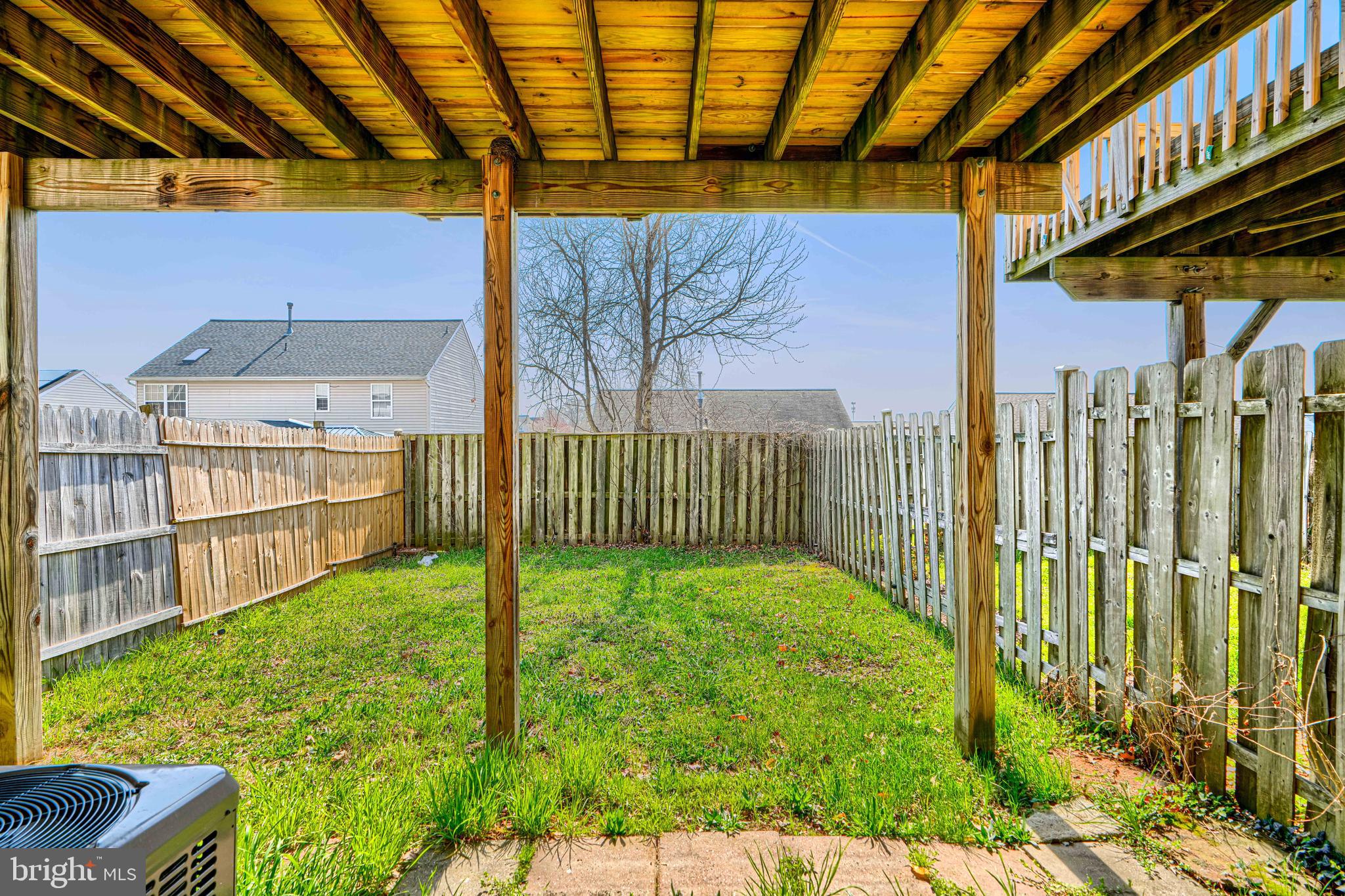 THOMPSON ESTATES - Residential