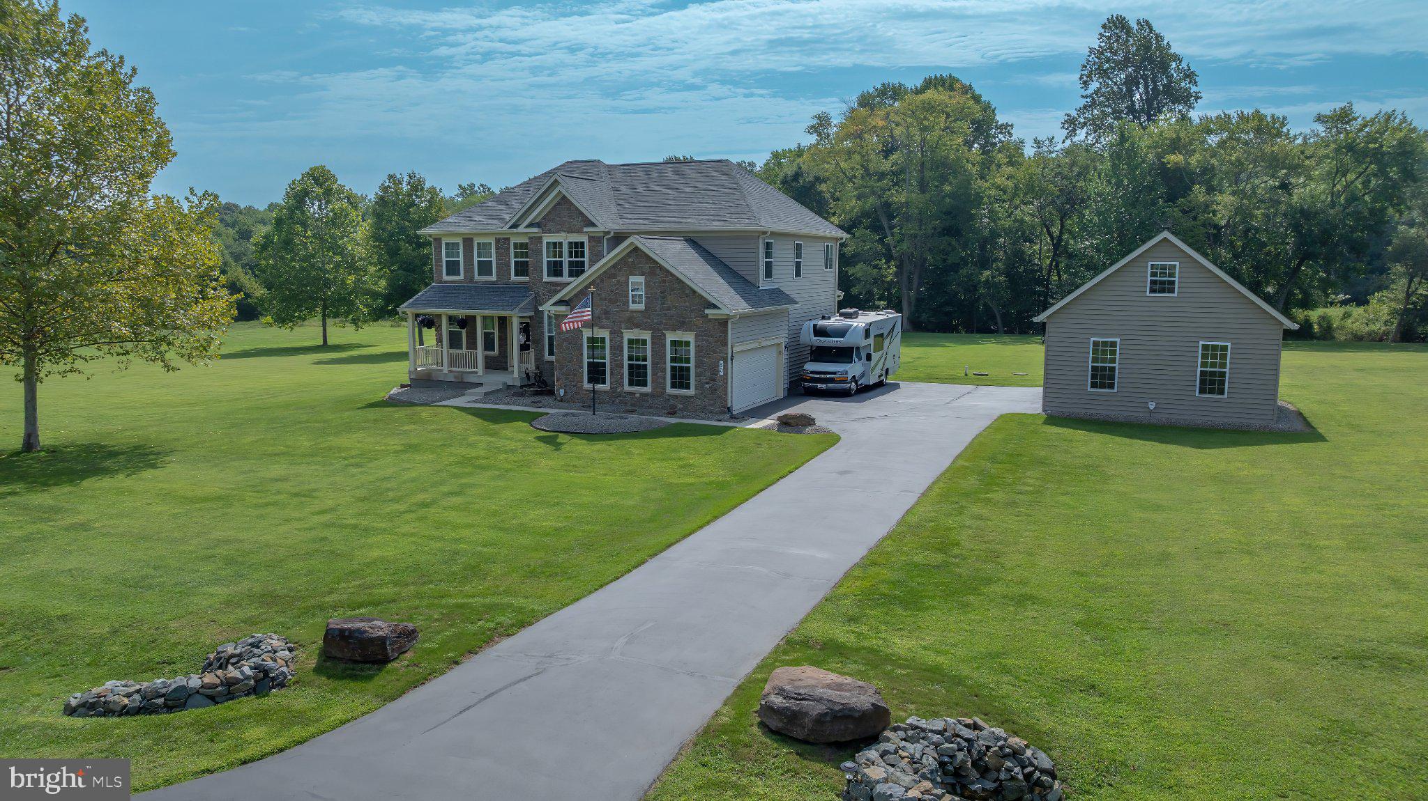 50 RHODES MOUNTAIN