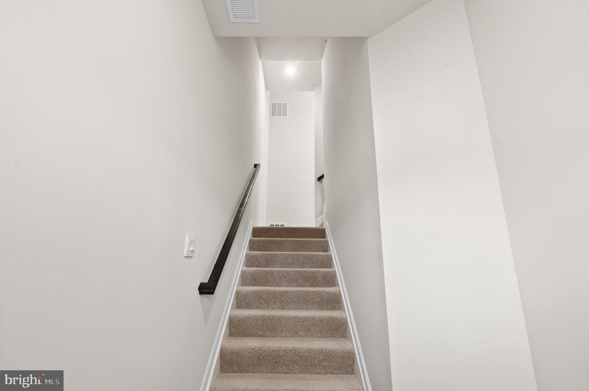 5201 MANOR PARK DRIVE