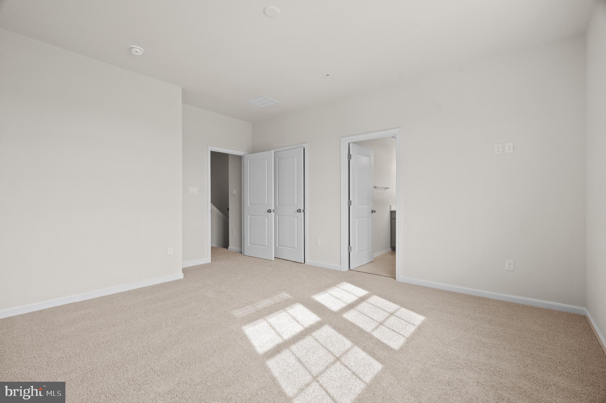 WATERMARK AT WESTPHALIA TOWN CENTER - Residential