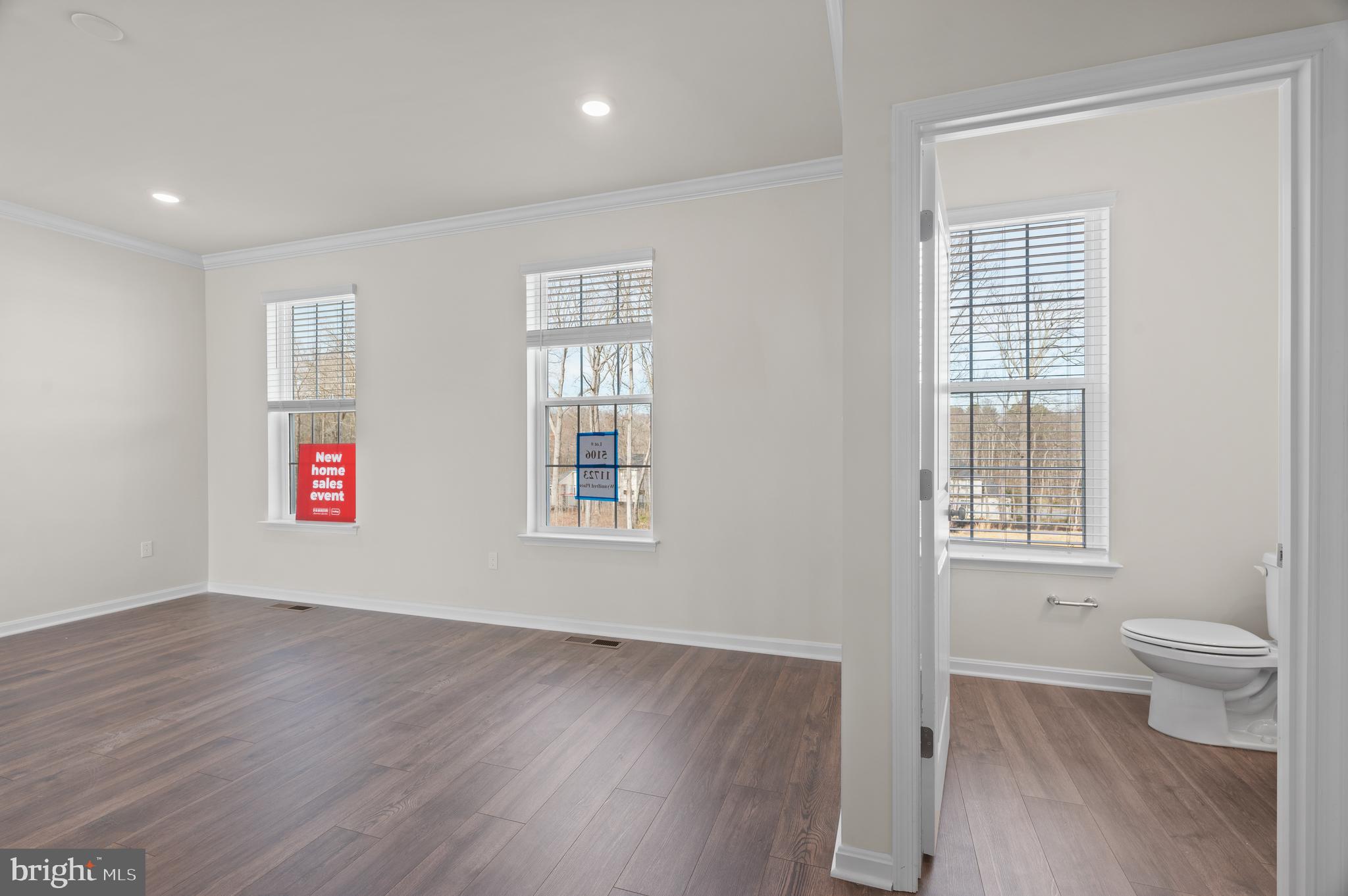 WATERMARK AT WESTPHALIA TOWN CENTER - Residential