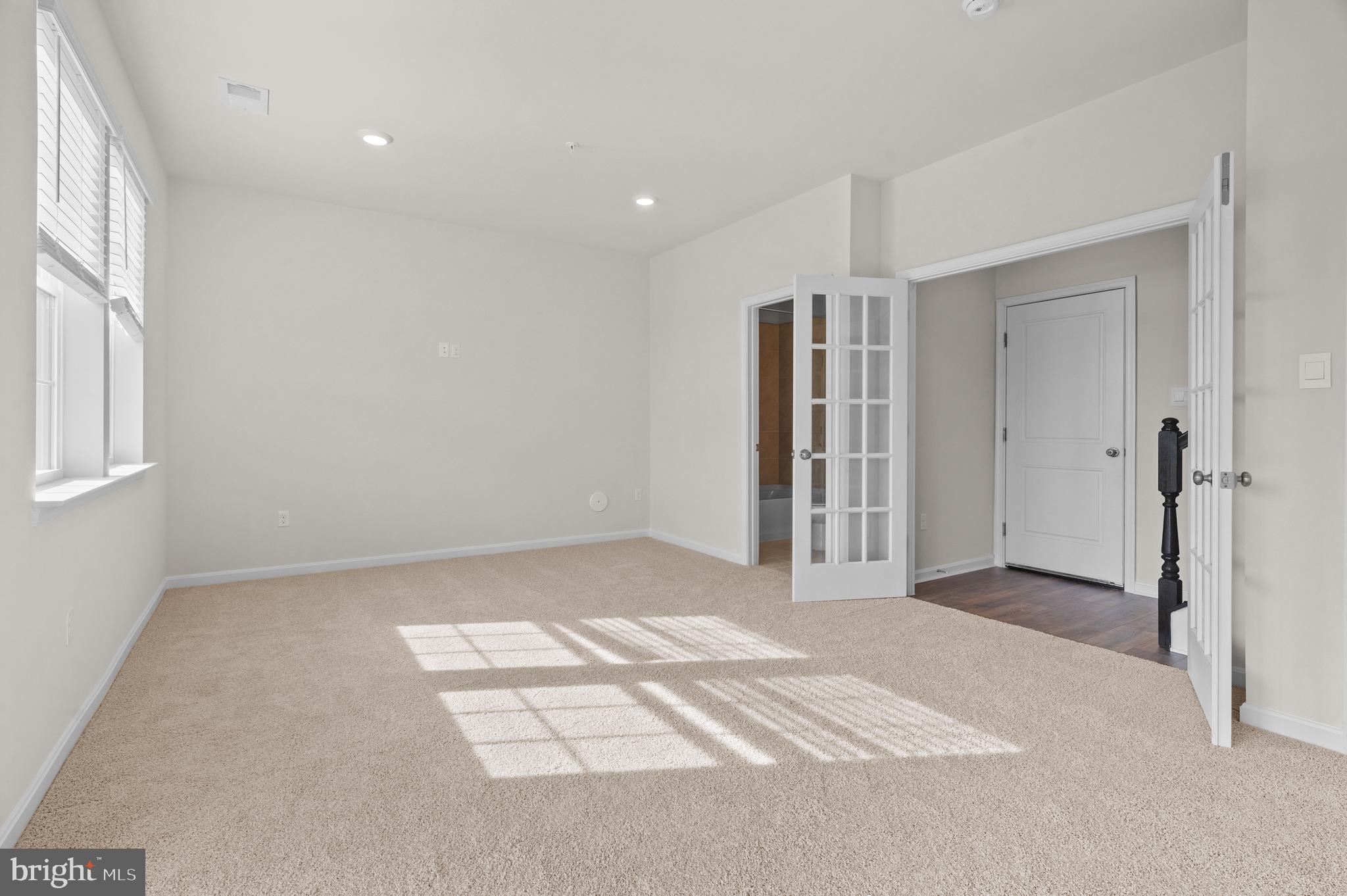 WATERMARK AT WESTPHALIA TOWN CENTER - Residential