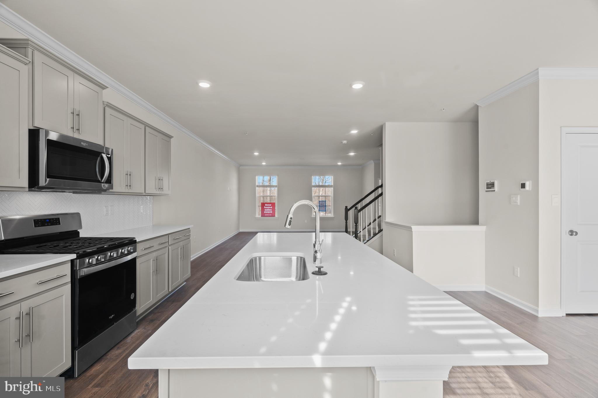 WATERMARK AT WESTPHALIA TOWN CENTER - Residential