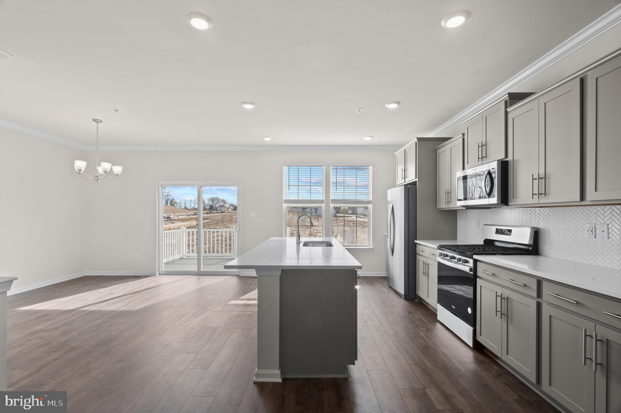 WATERMARK AT WESTPHALIA TOWN CENTER - Residential