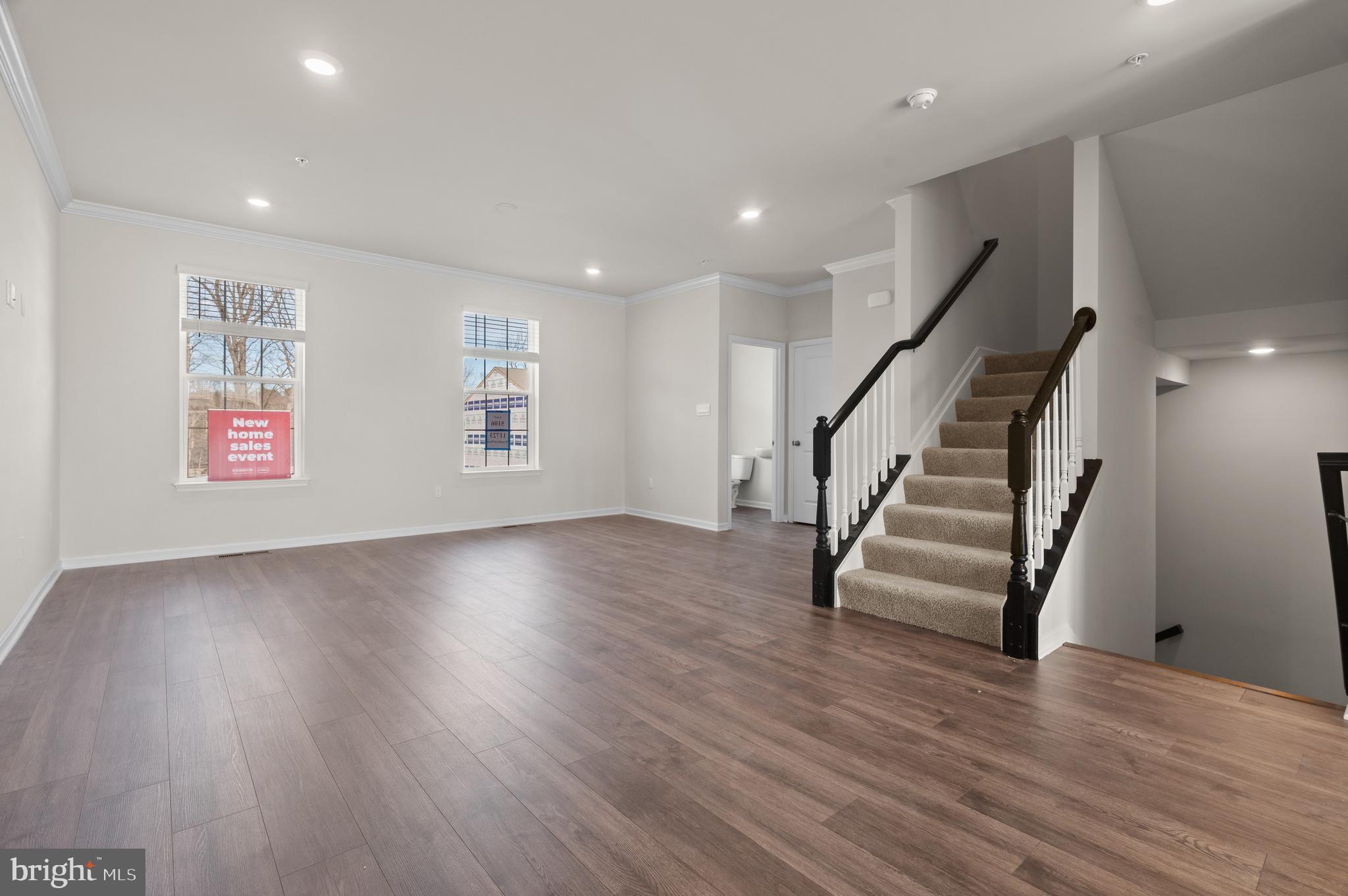 5201 MANOR PARK DRIVE