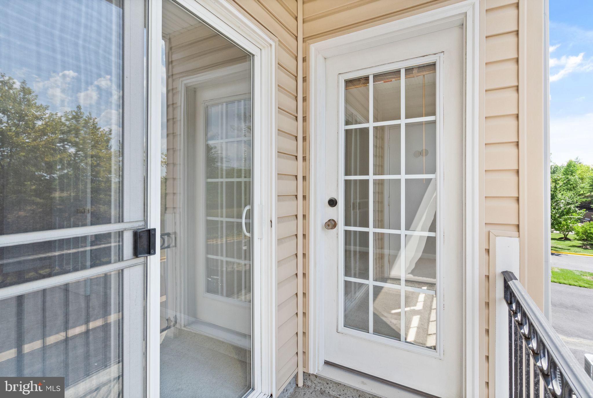 POWELLS RUN VILLAGE COND - Residential