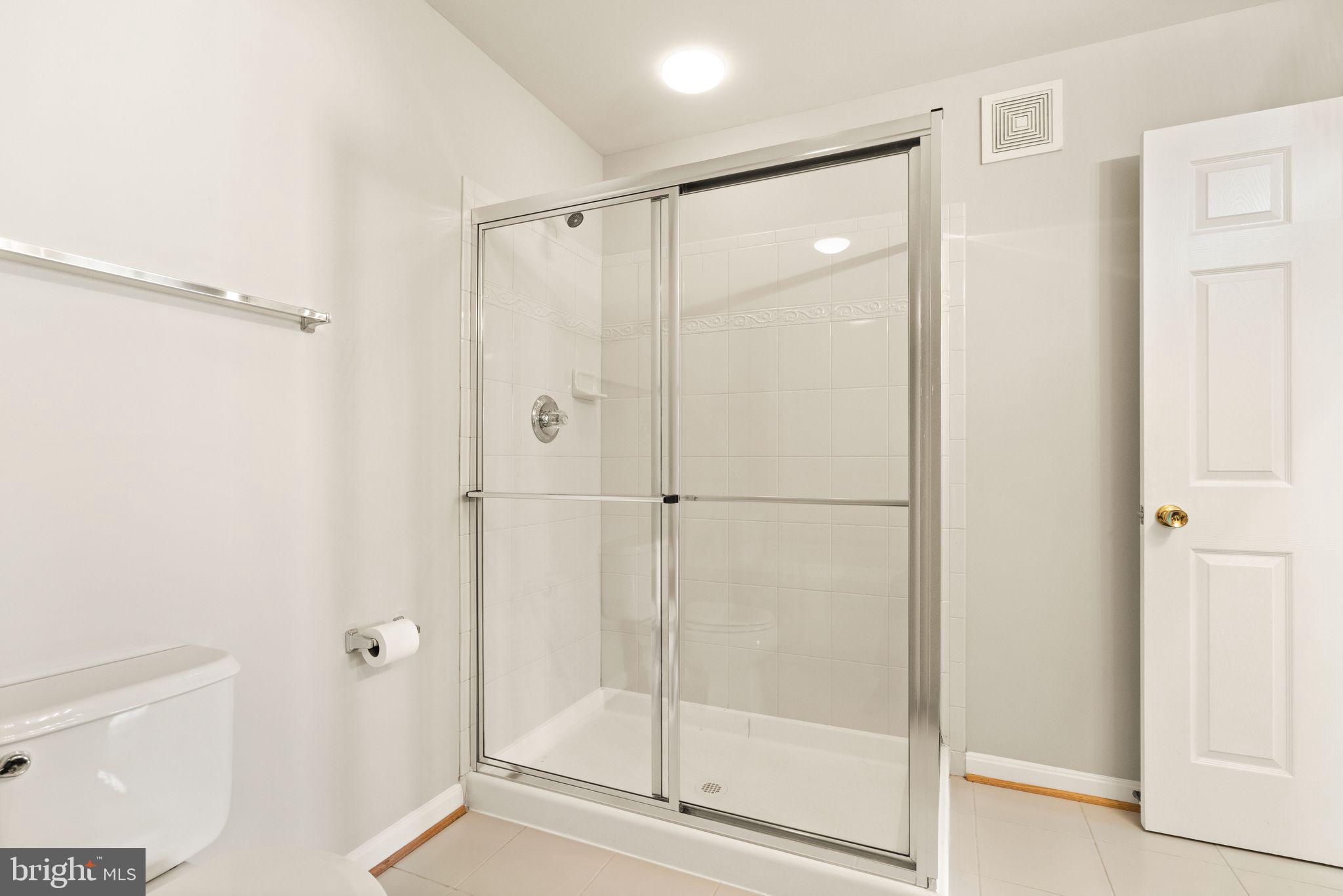 POWELLS RUN VILLAGE COND - Residential