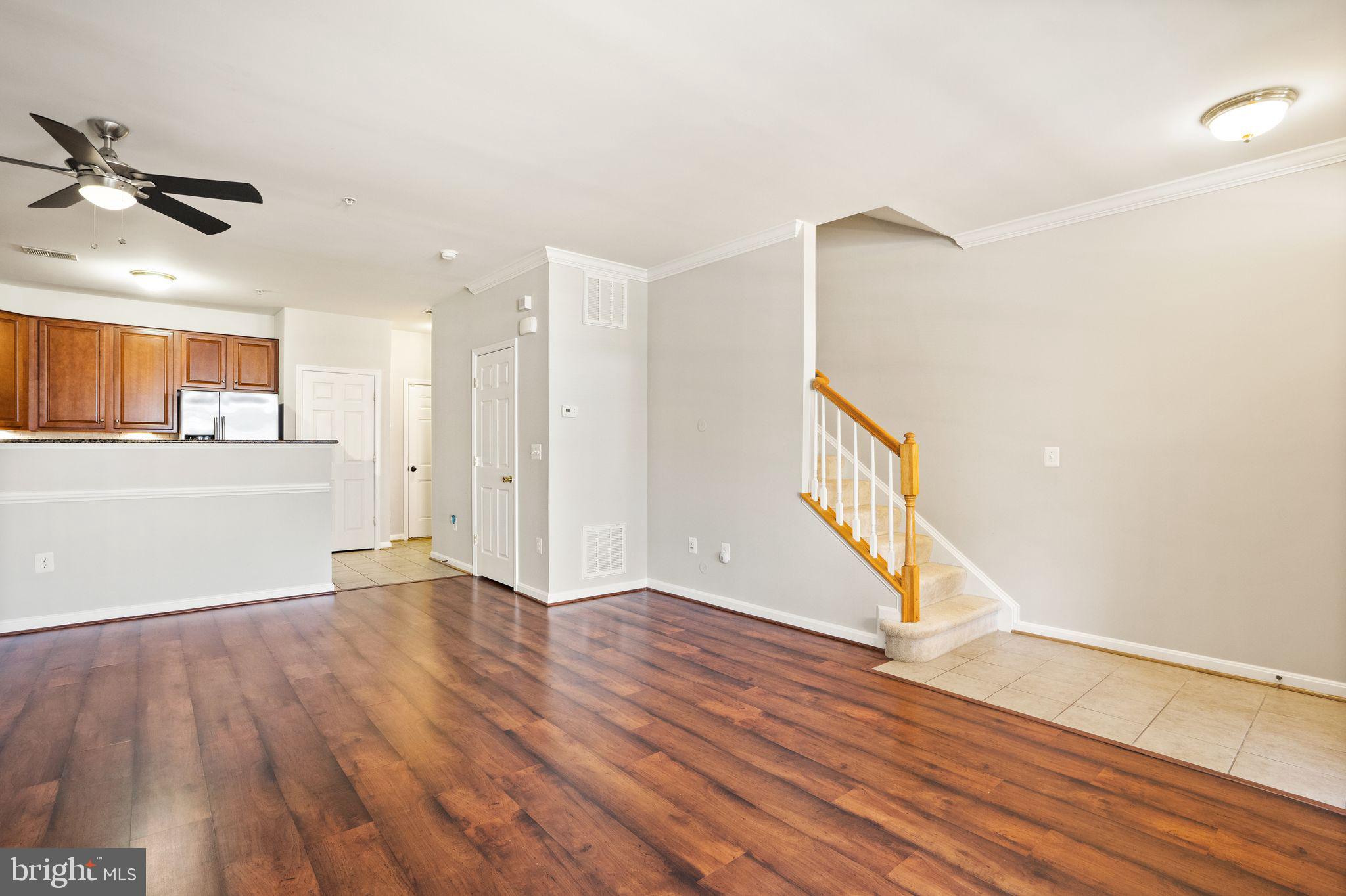 POWELLS RUN VILLAGE COND - Residential