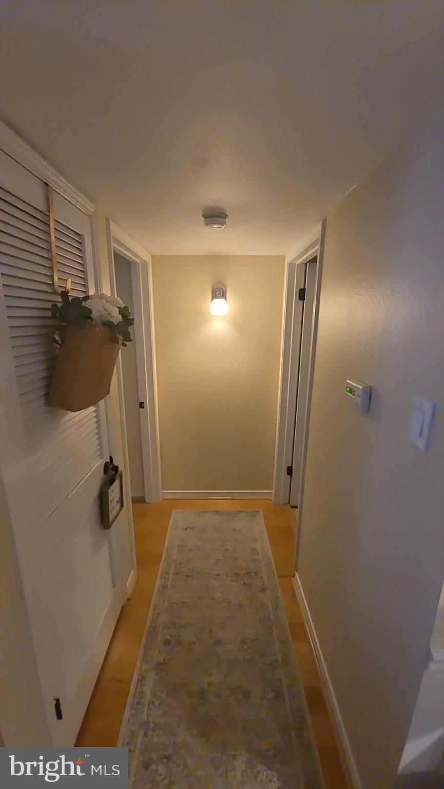 FOUNTAINS AT MCLEAN - Residential Lease