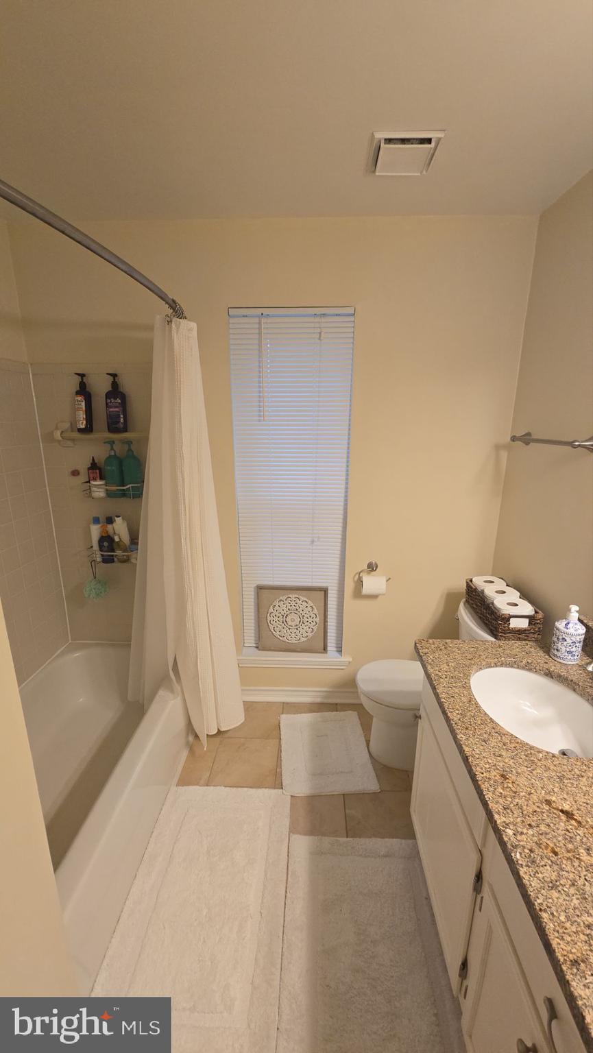 FOUNTAINS AT MCLEAN - Residential Lease