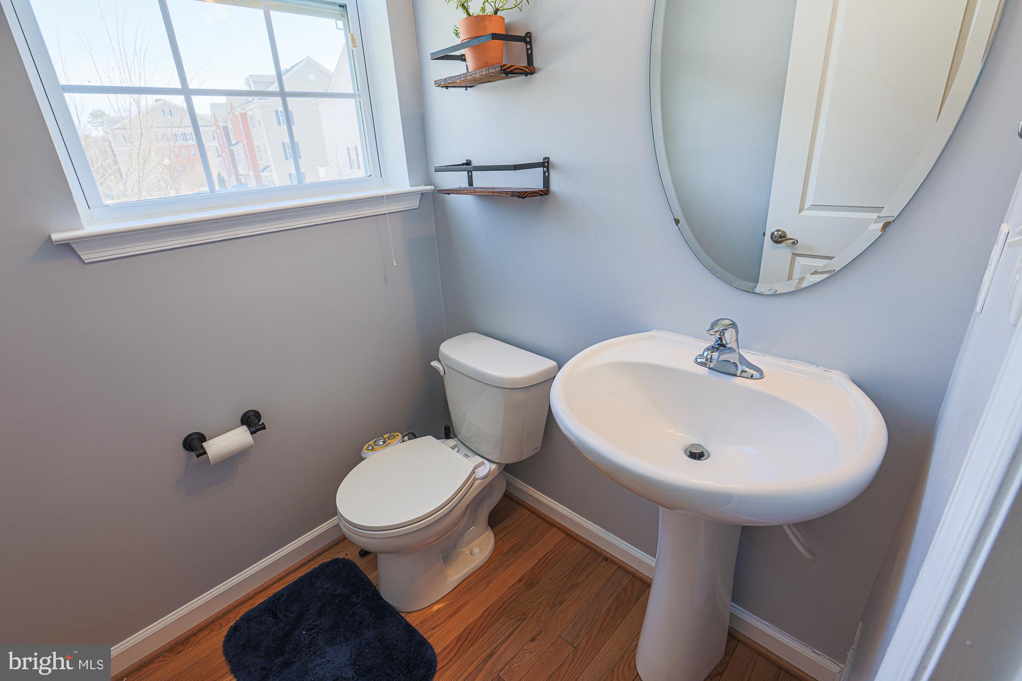 CREEKSTONE VILLAGE - Residential Lease