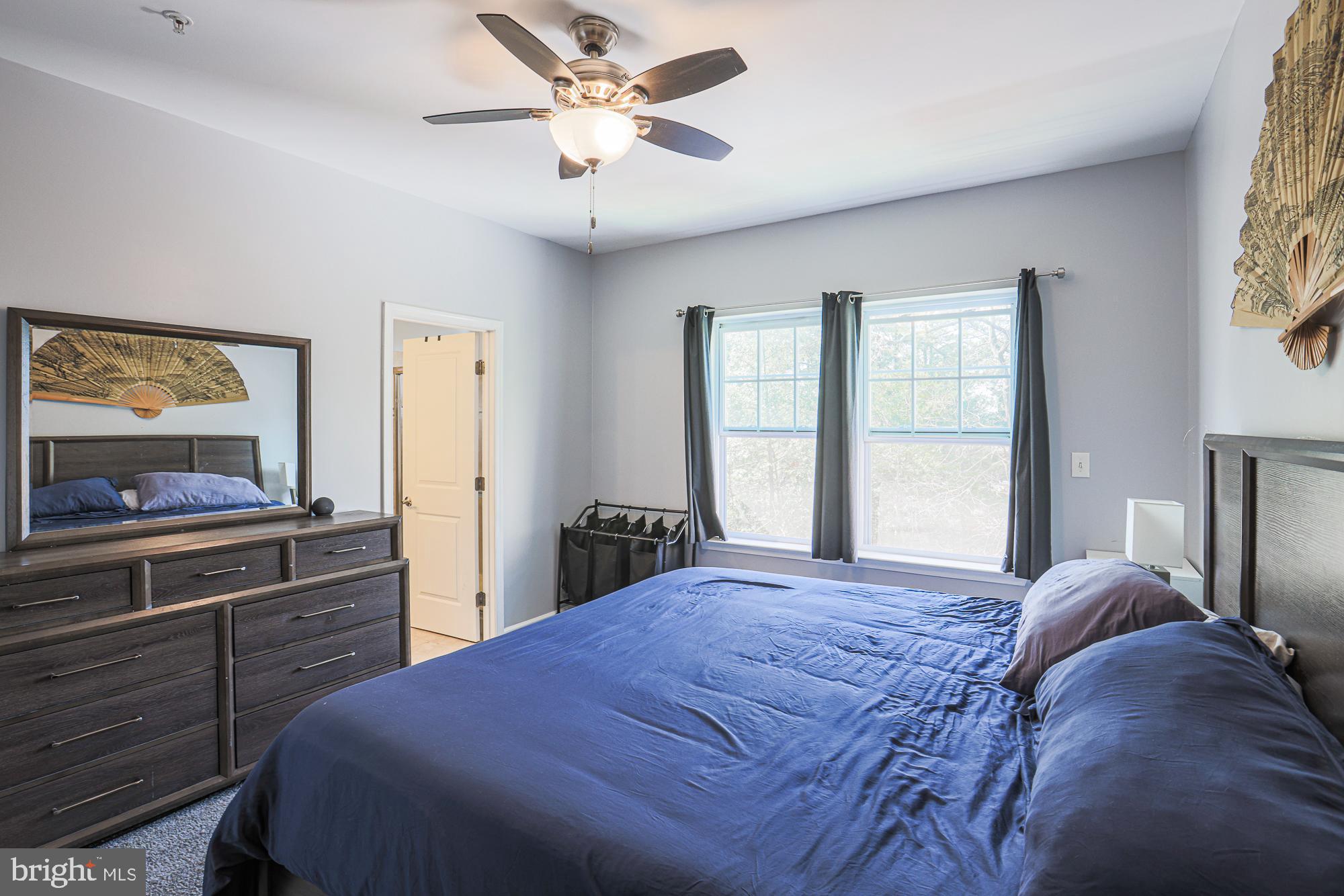 CREEKSTONE VILLAGE - Residential Lease