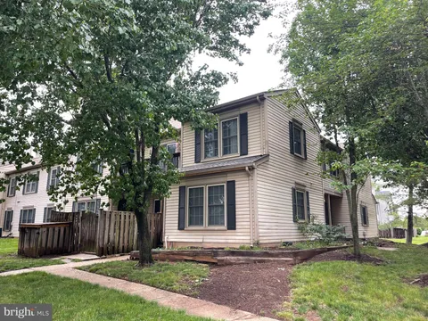 7552 Emerald Drive, Manassas, VA MLS: VAPW2090620