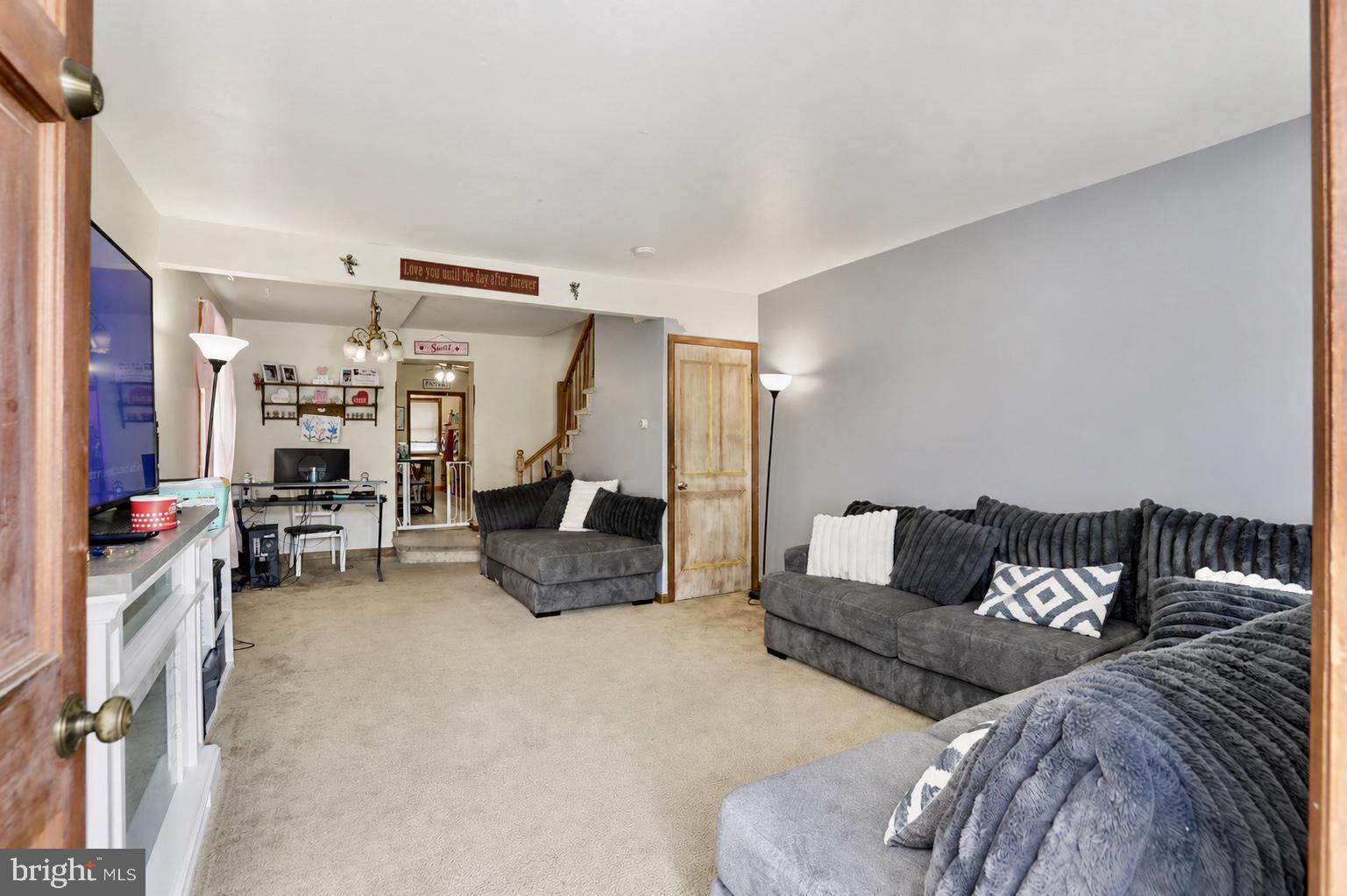 249 SUMMIT AVENUE