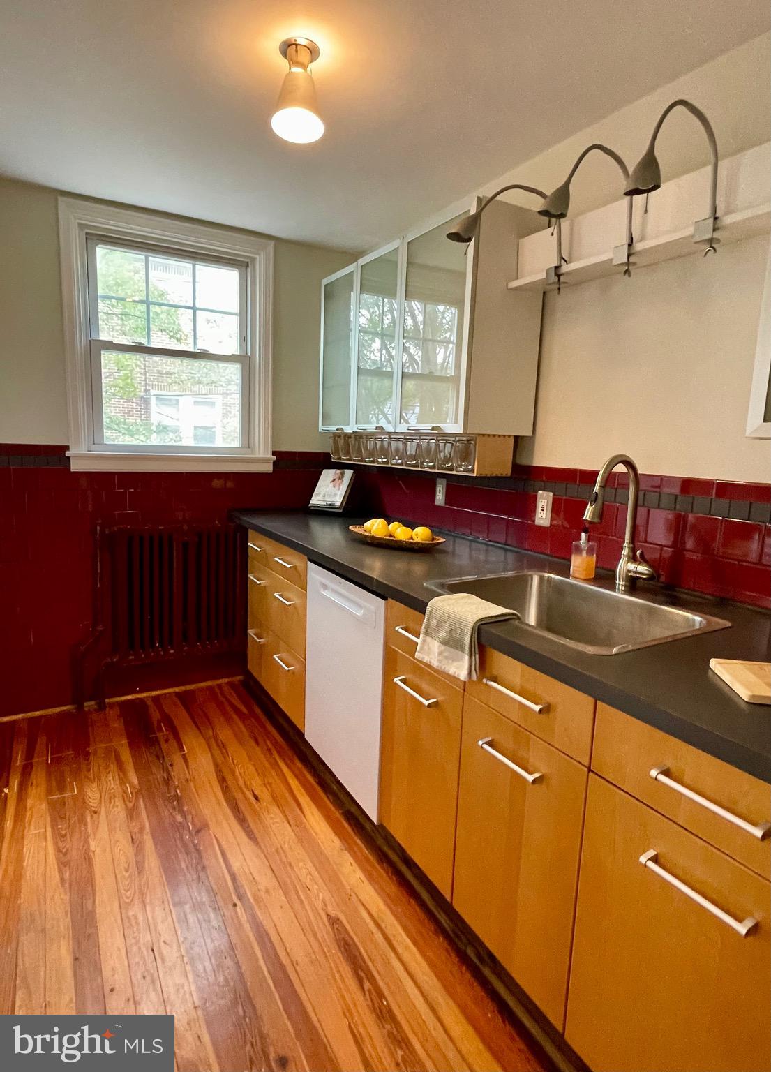 EDNOR GARDENS - LAKESIDE - Residential