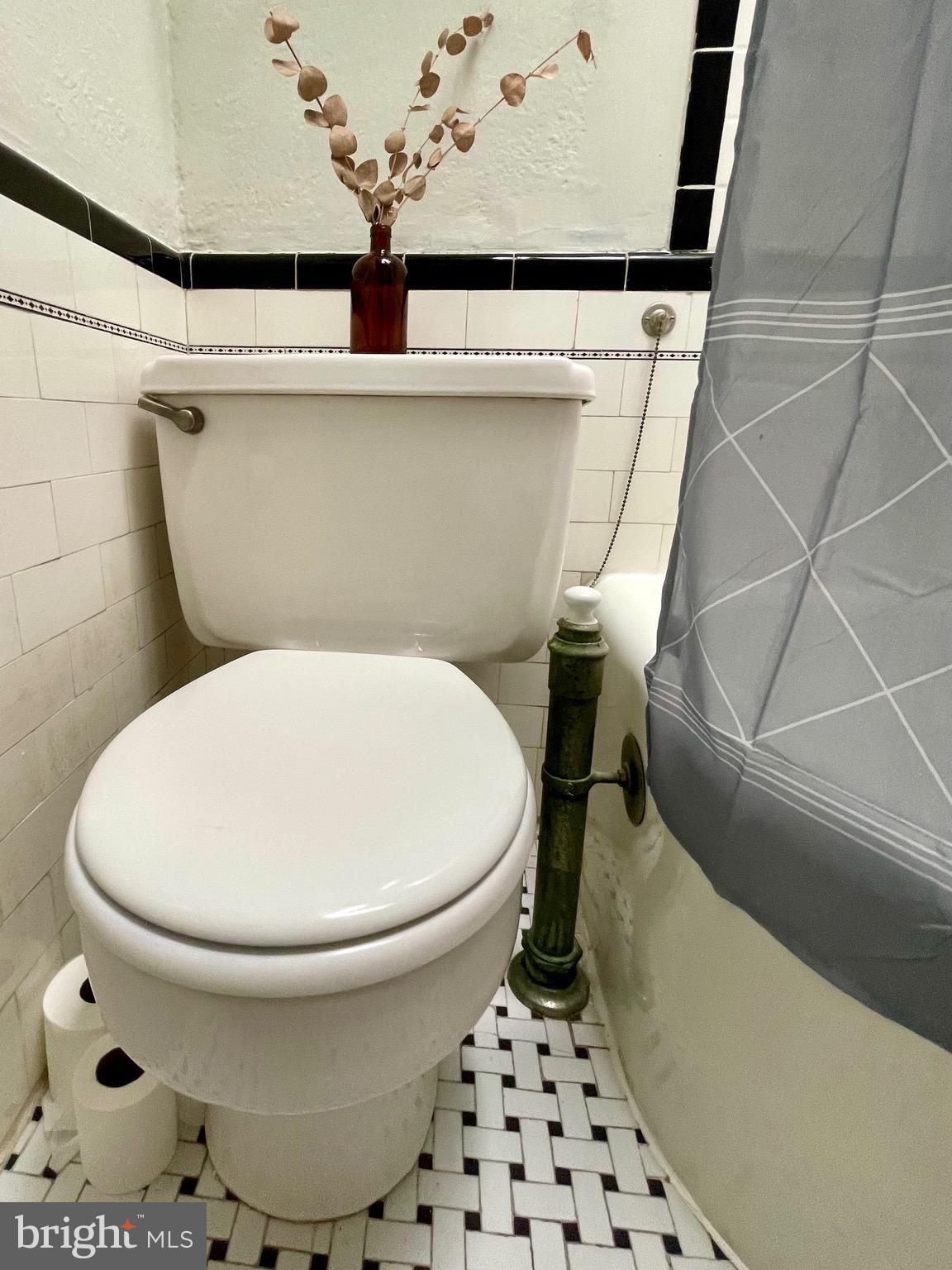 EDNOR GARDENS - LAKESIDE - Residential