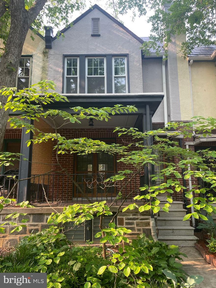 Tudor townhouse on tree-lined street offers 2 spacious bedrooms, classic Ednor Gardens black & white tile bath, built-ins, wood floors, CAC and partially finished lower level with half bath and laundry.  Garage plus one off street parking space. Convenient to Johns Hopkins, Morgan, Loyola and Notre Dame Universities, the Stadium Place Y, JHU Eastern Campus, Union Memorial Hospital, Loch Raven VA Medical Center, Waverly Farmers Market, Northwood Commons, Waverly Giant, restaurants, shopping & more.