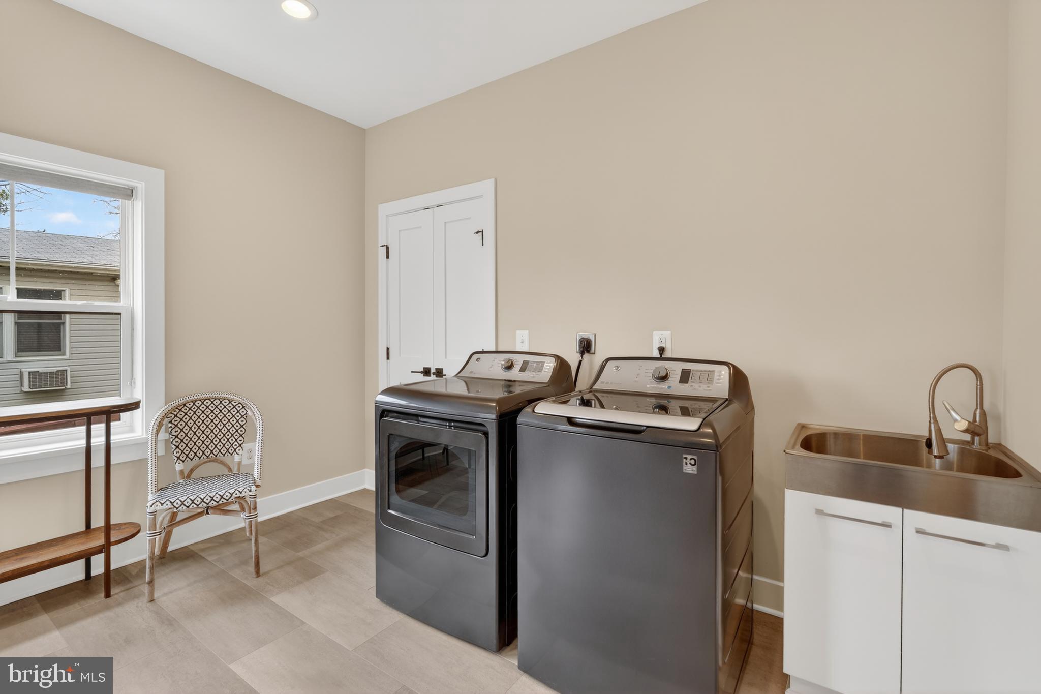 HOLLIN HALL VILLAGE - Residential